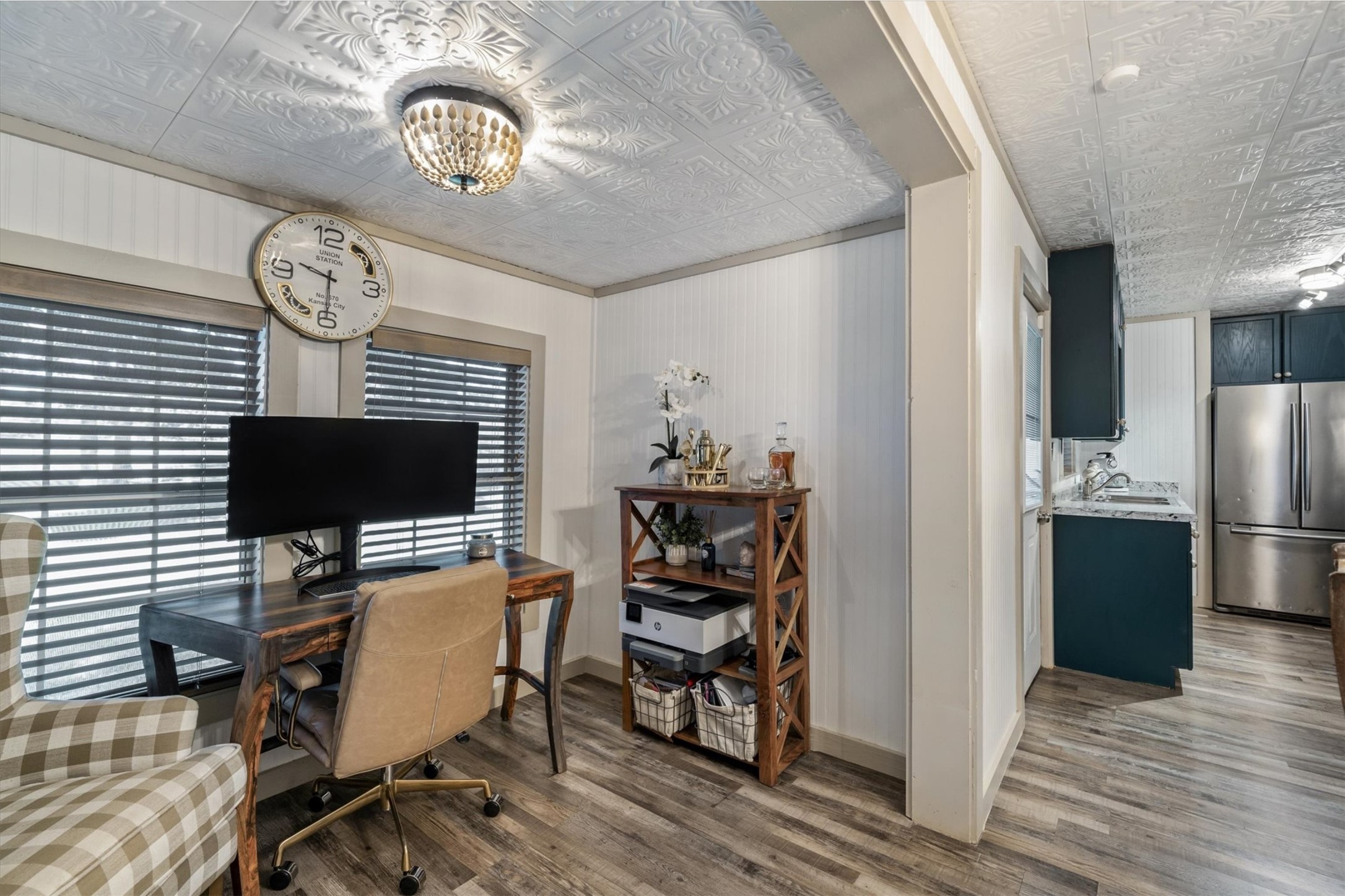 5686 County Road 323