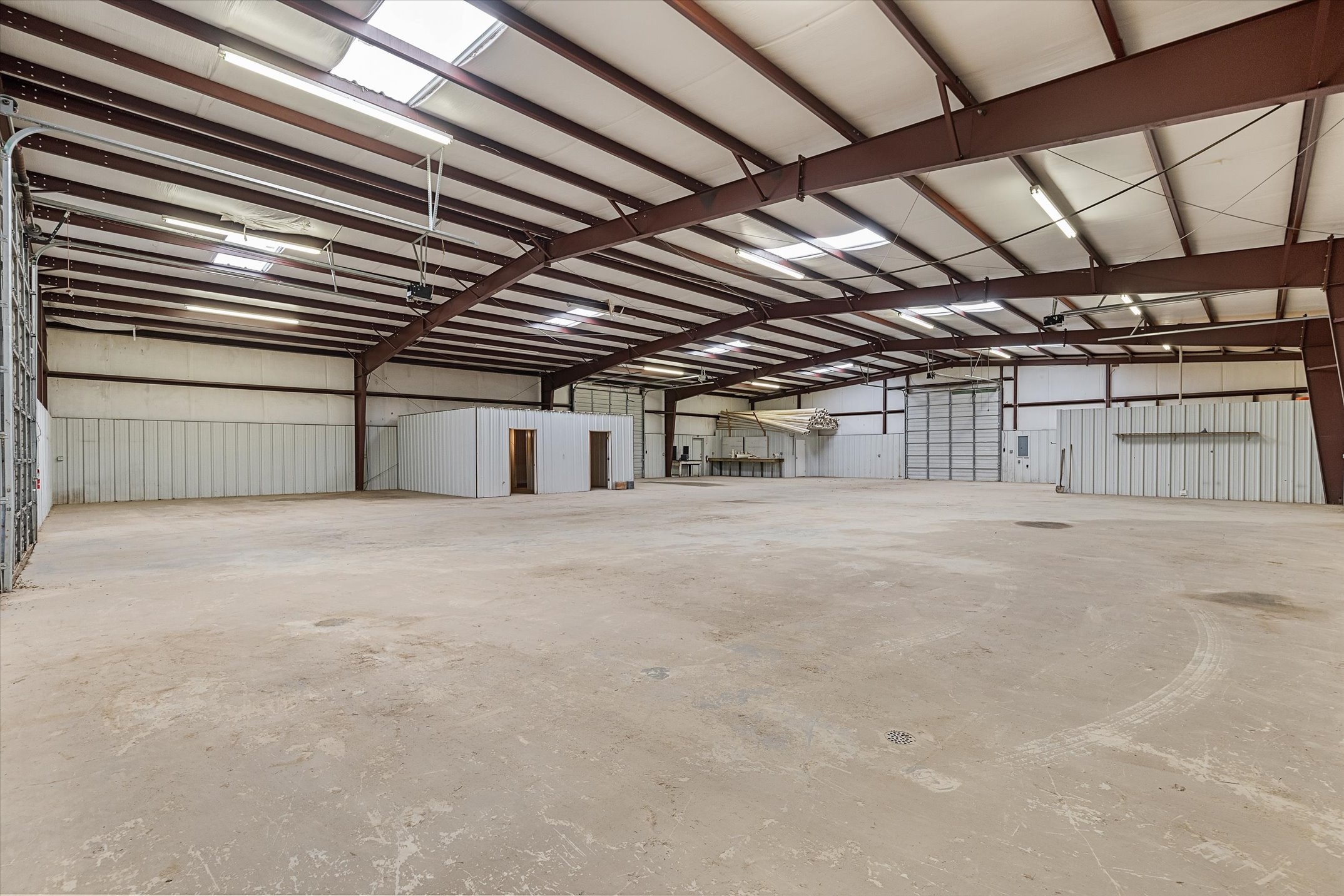 23223 County Road 431