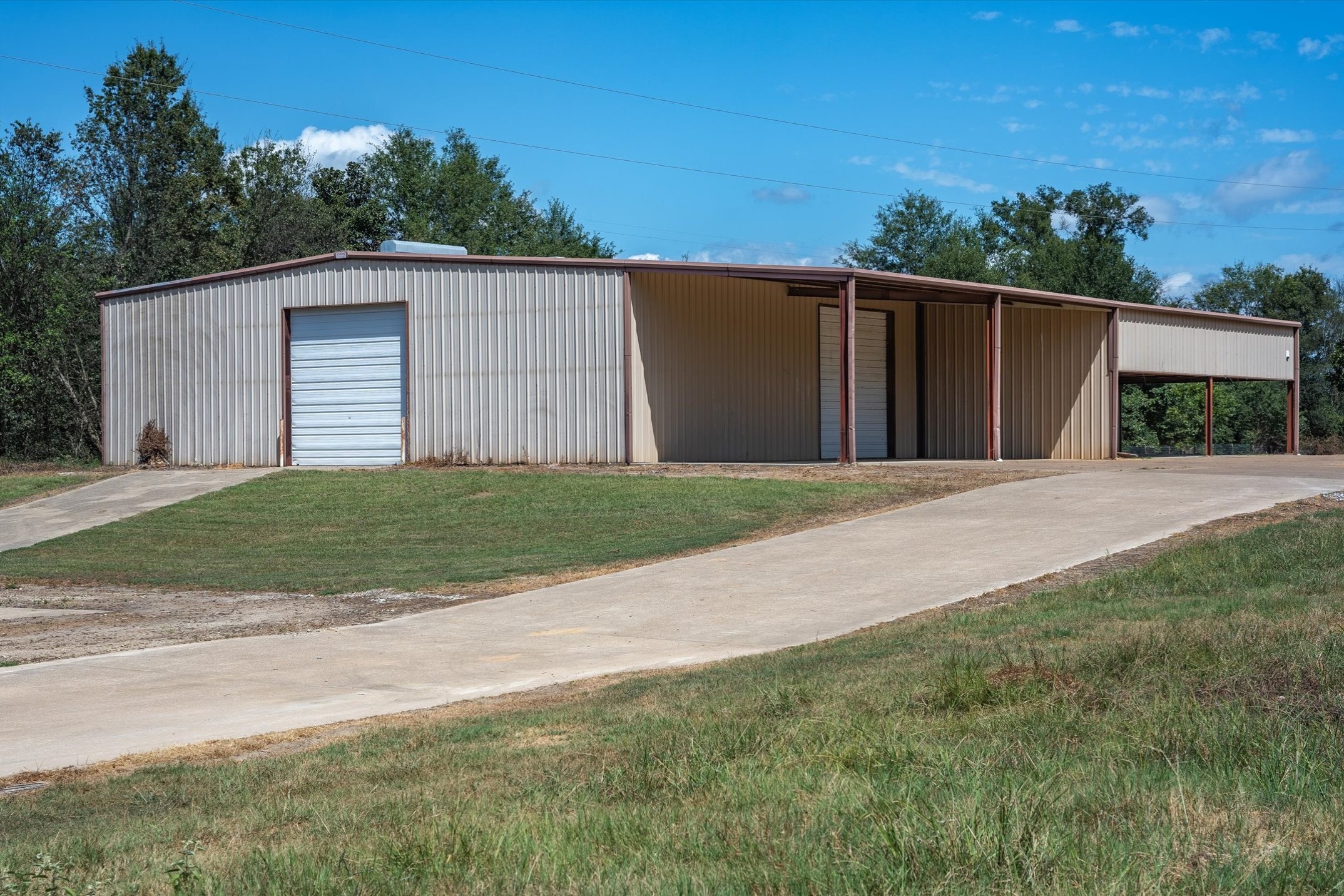 23223 County Road 431