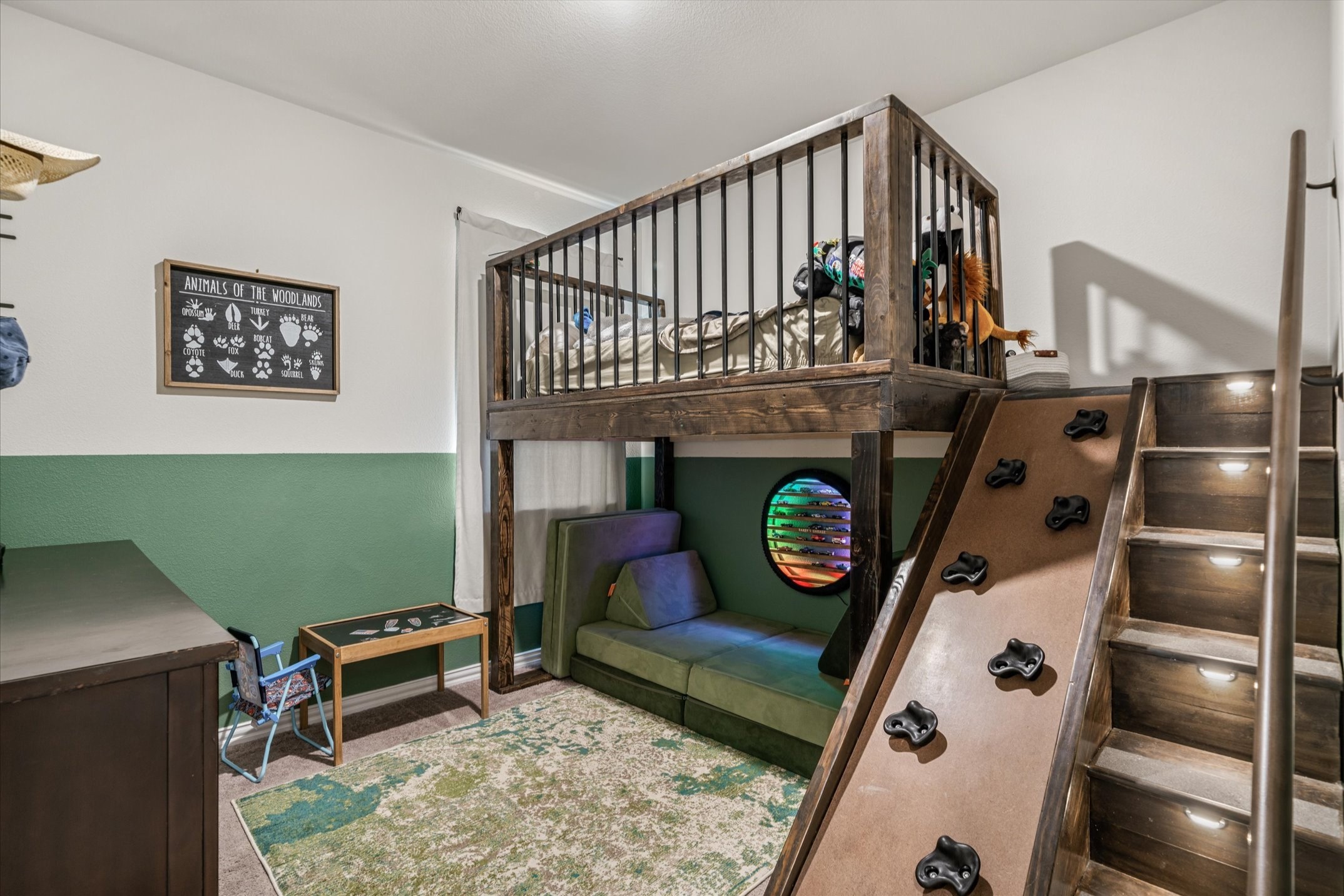 2121 Strongbark Drive
