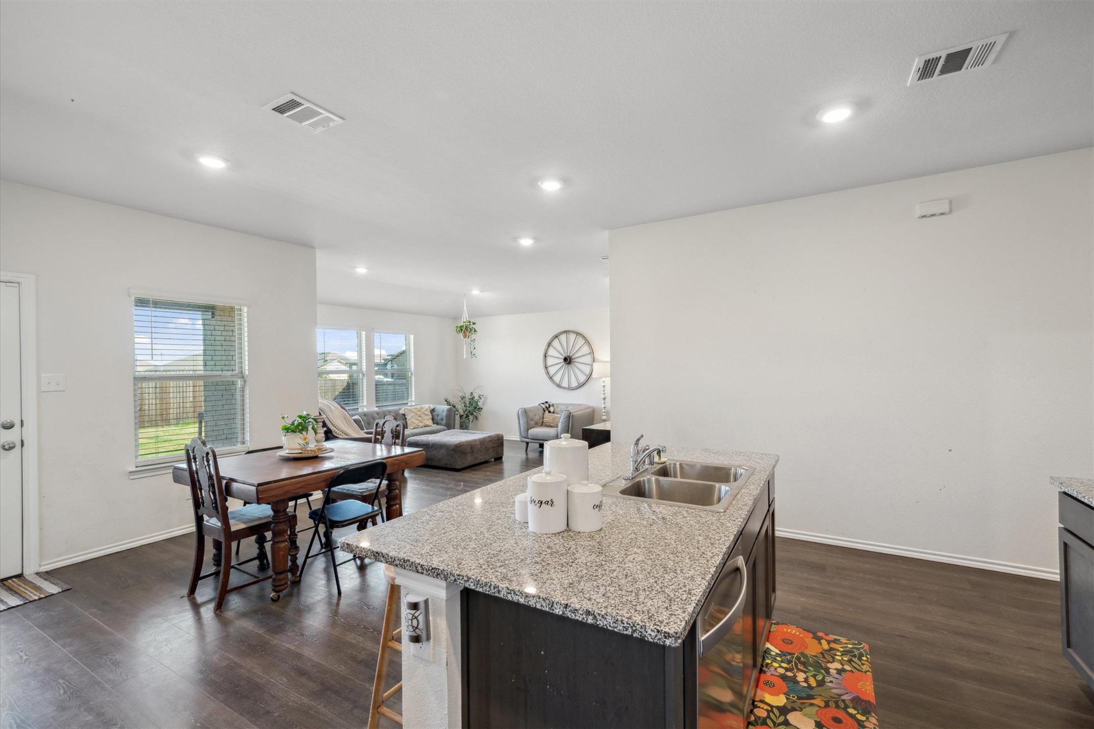 417 Wagon Wheel Drive