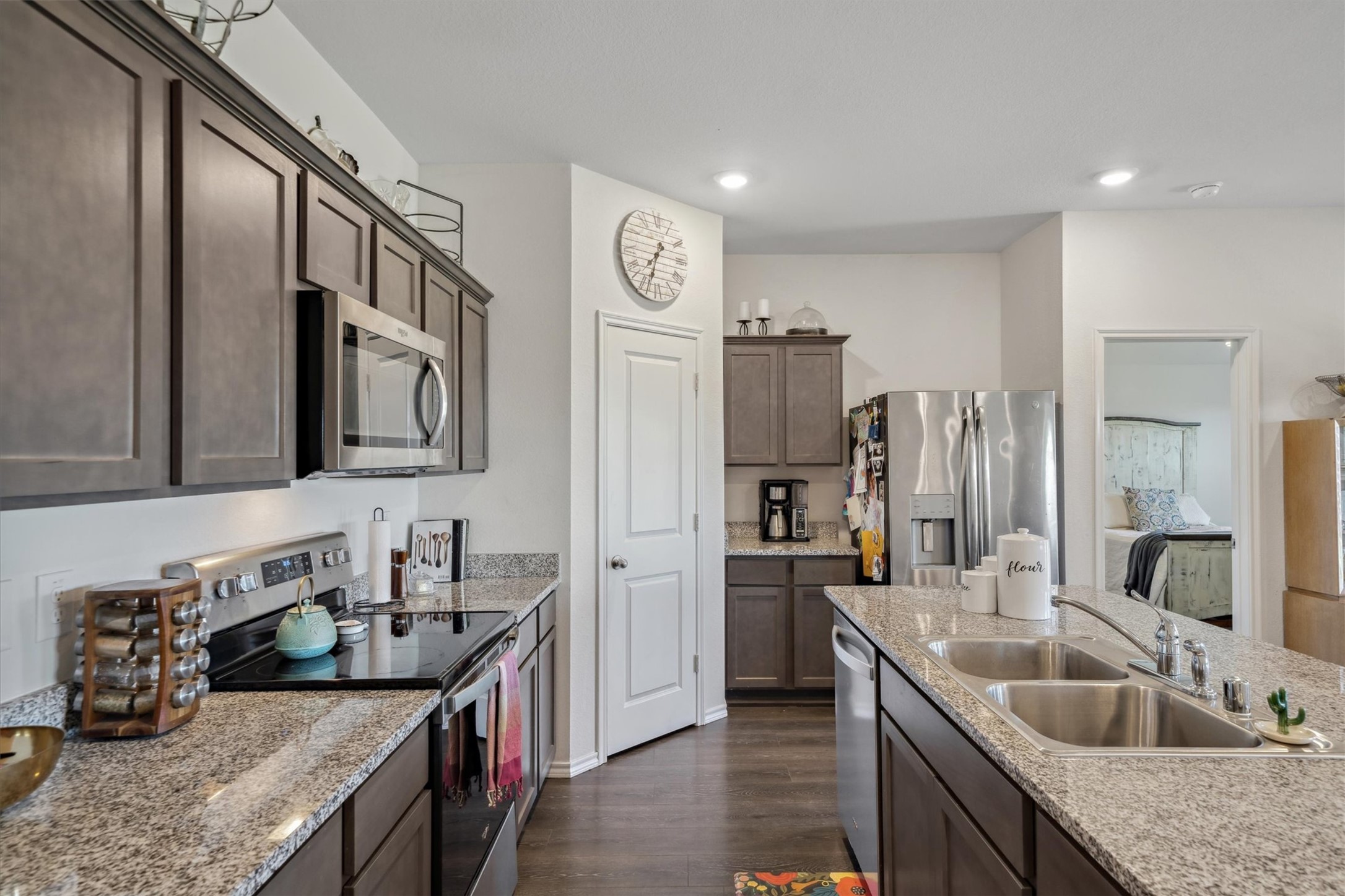 417 Wagon Wheel Drive