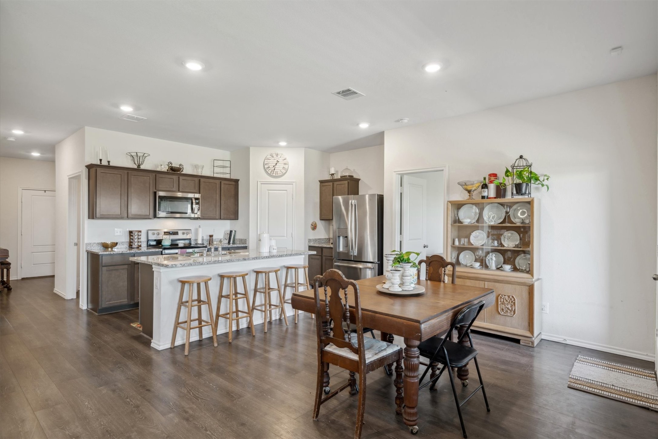 417 Wagon Wheel Drive