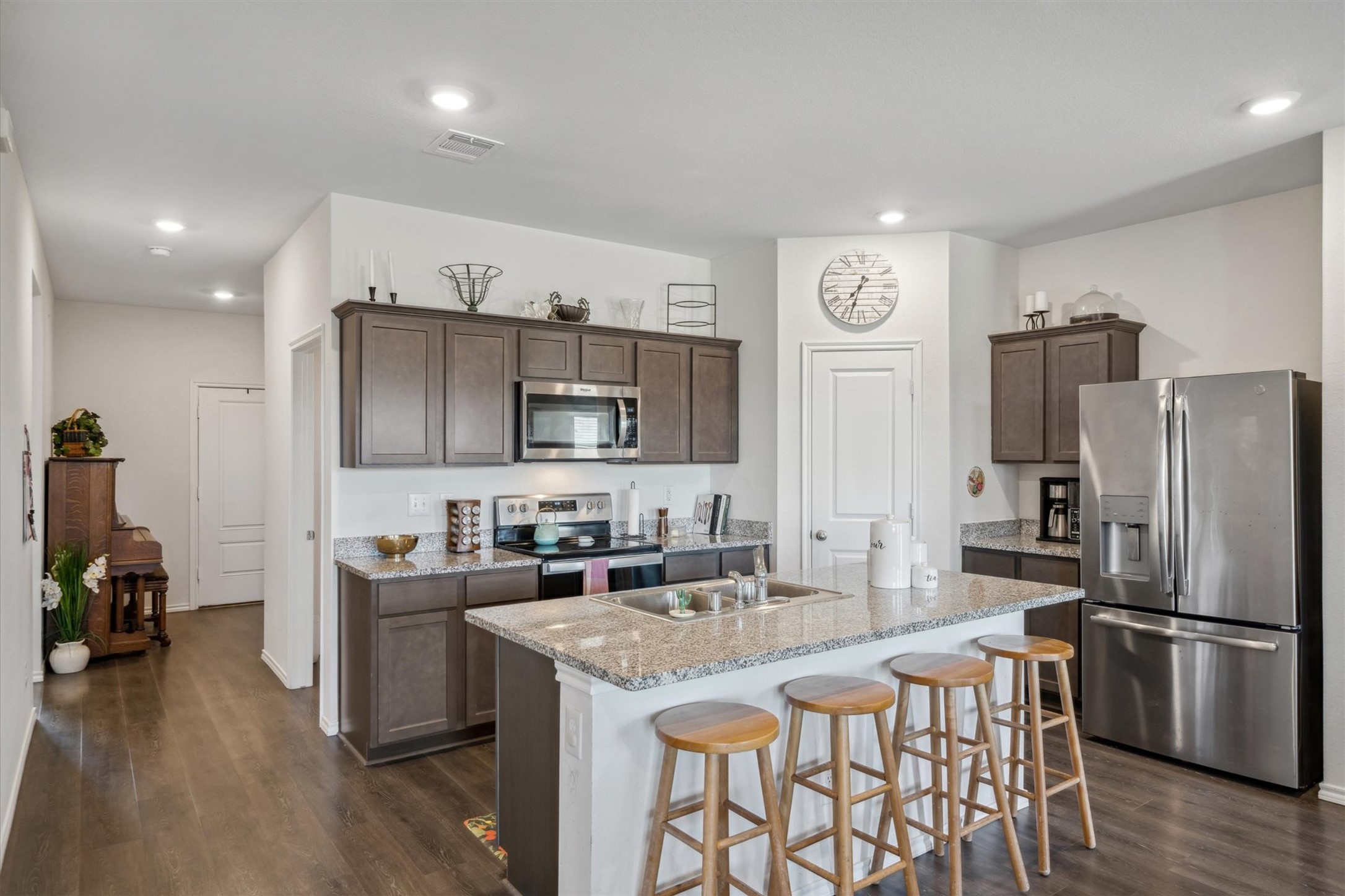 417 Wagon Wheel Drive