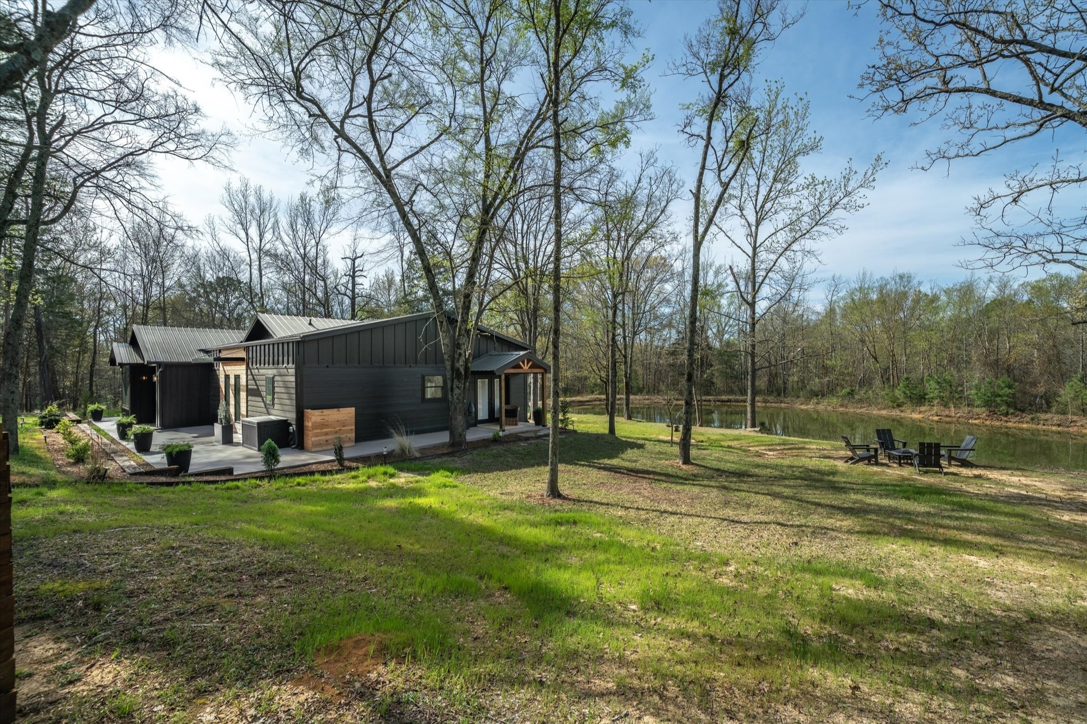4135 County Road 4560