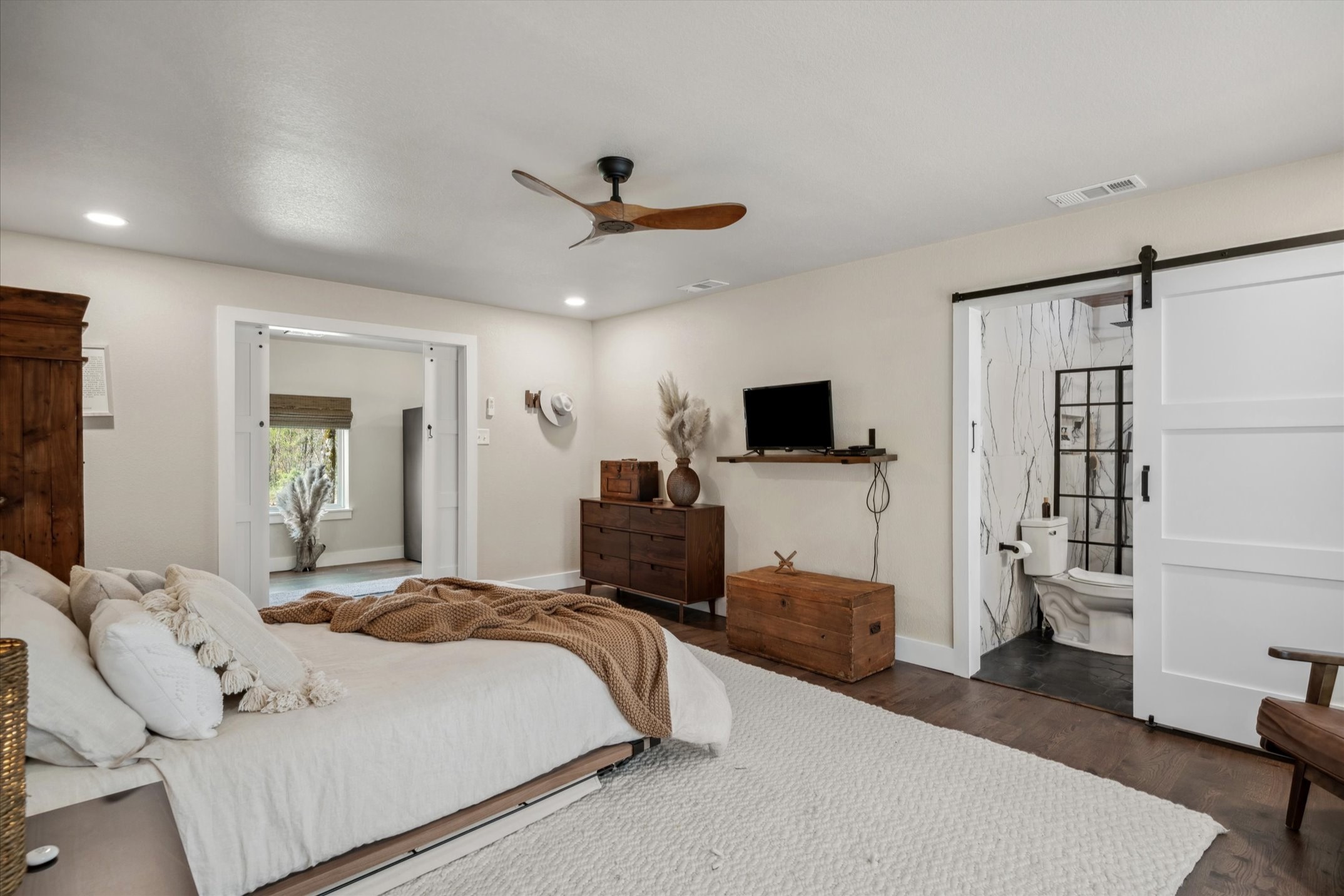 4135 County Road 4560