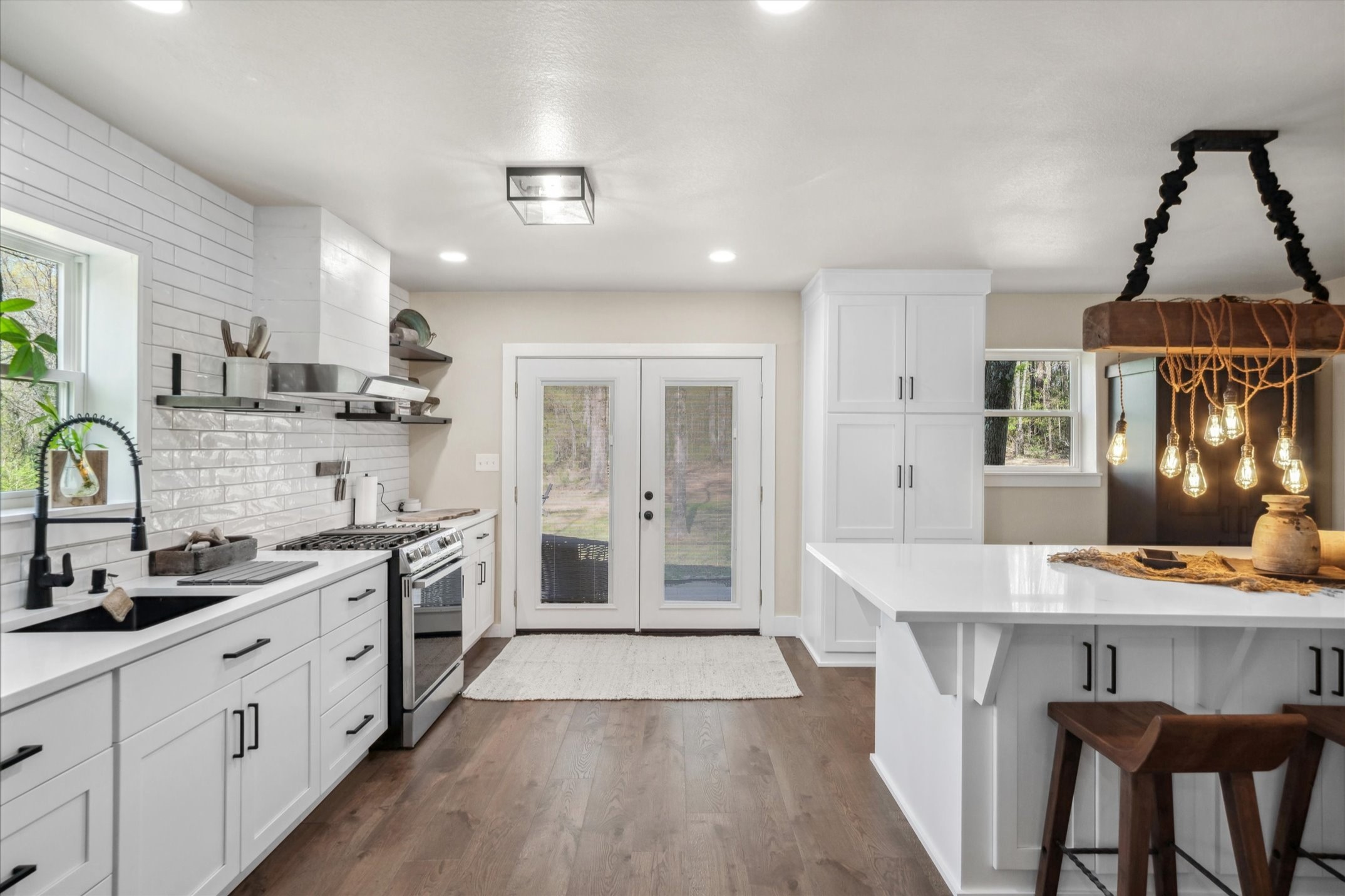 4135 County Road 4560