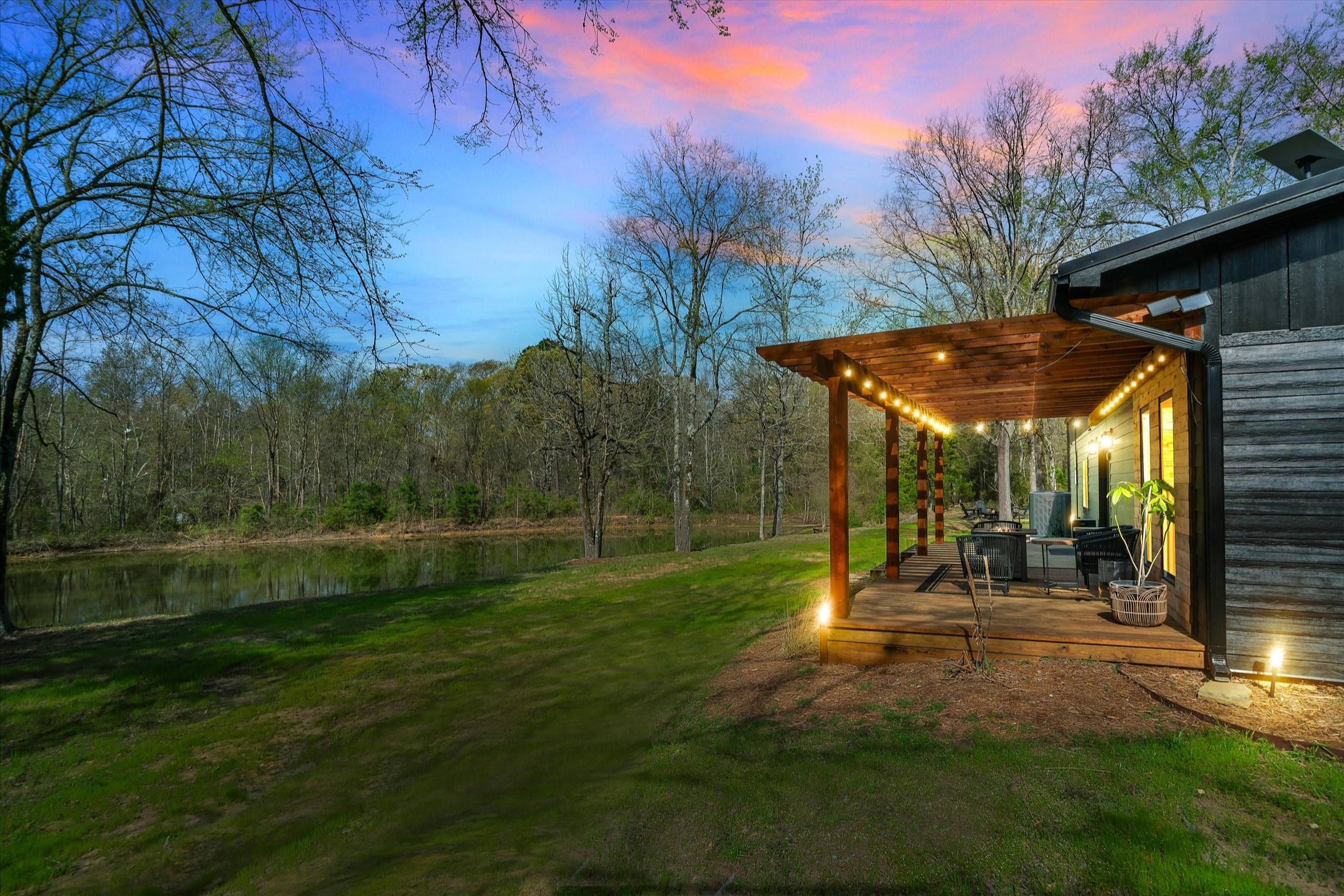 4135 County Road 4560