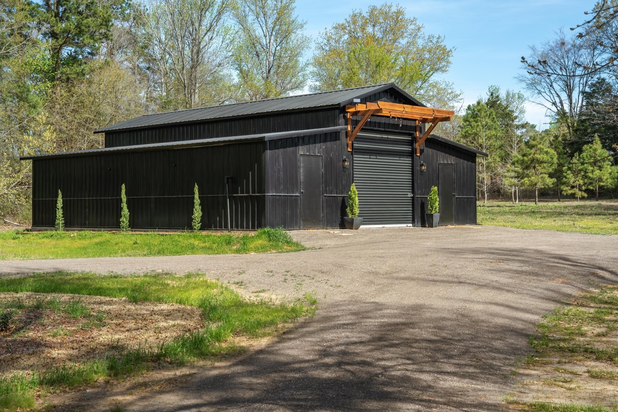 4135 County Road 4560