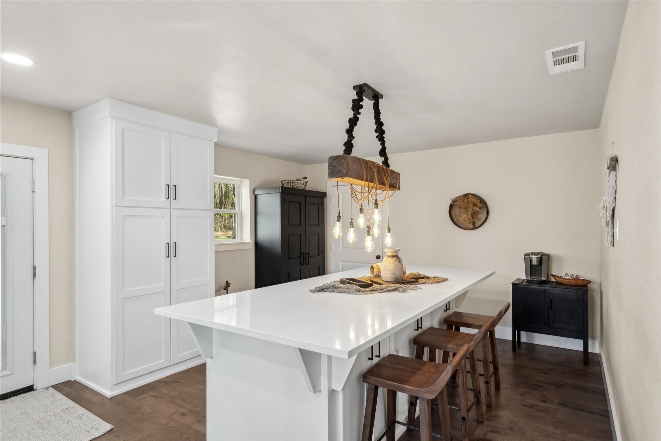 4135 County Road 4560