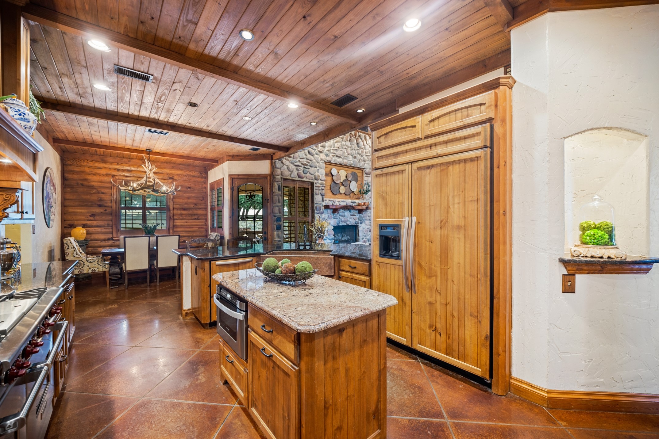 1400 County Road 320