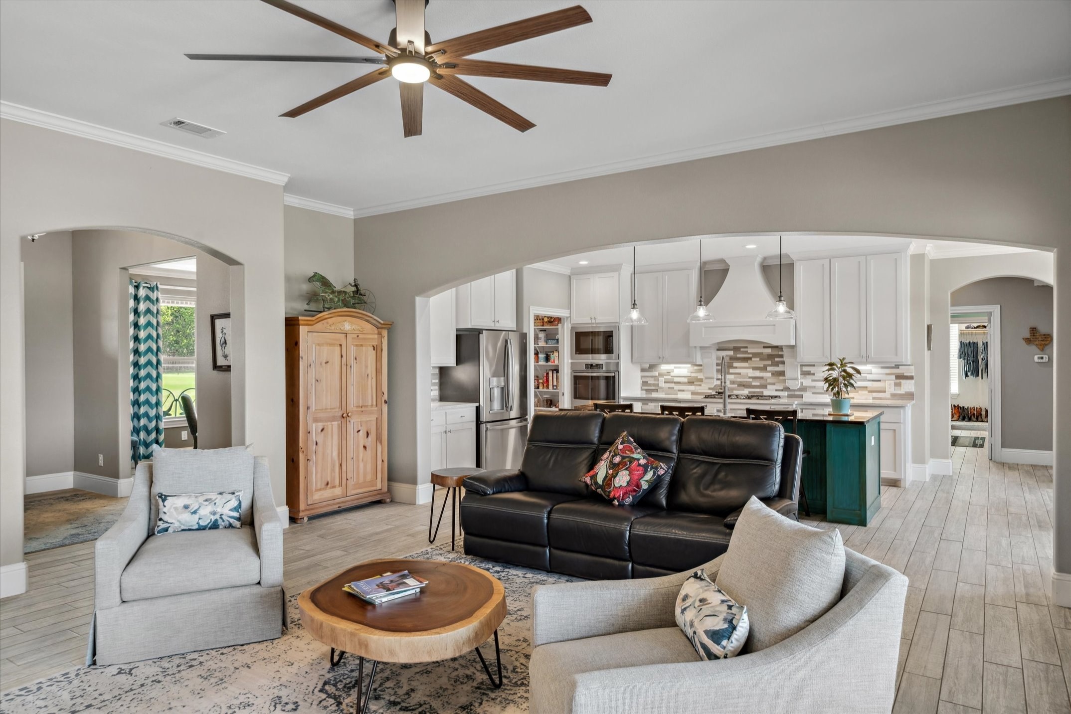 5044 Hidden Court