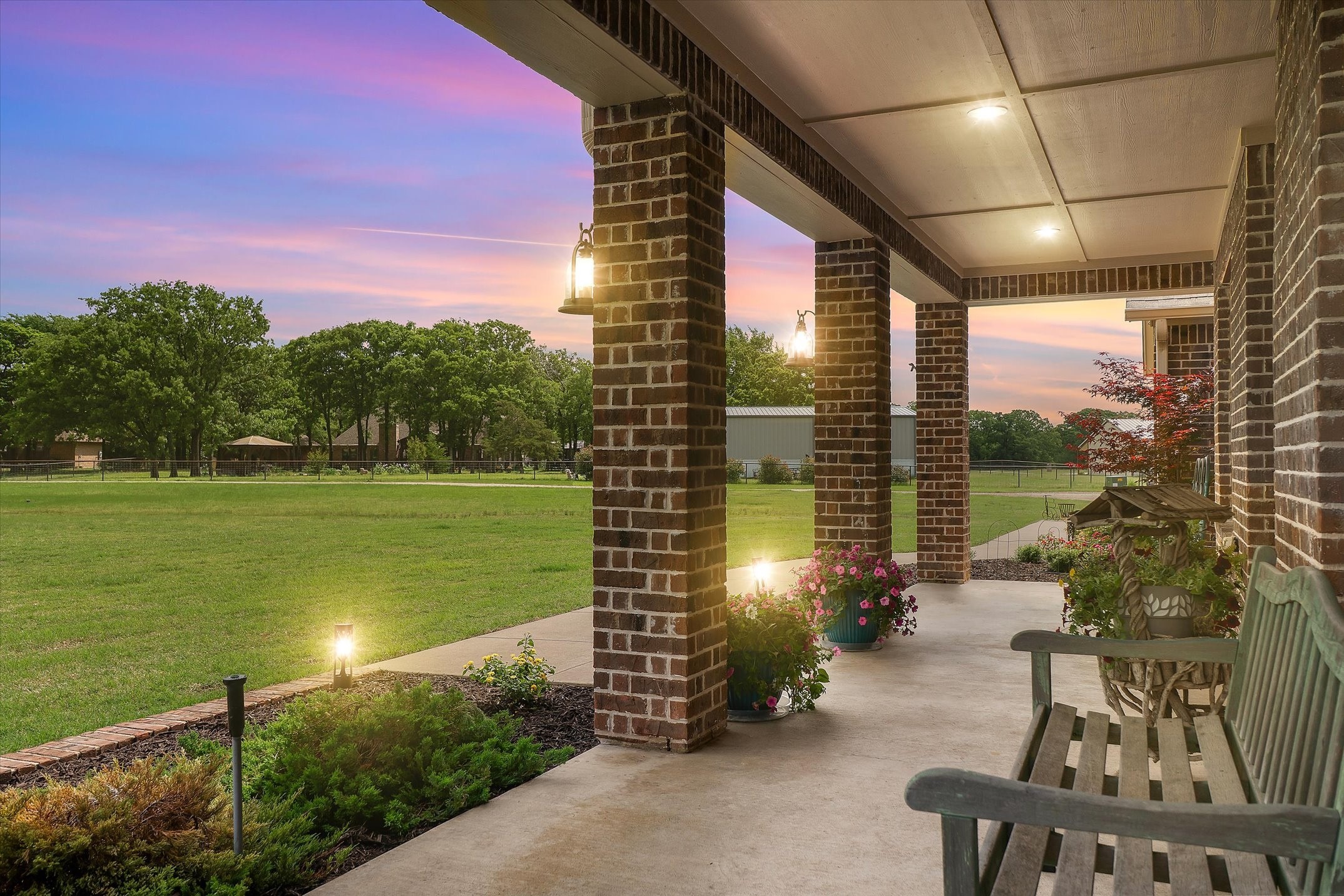 5044 Hidden Court