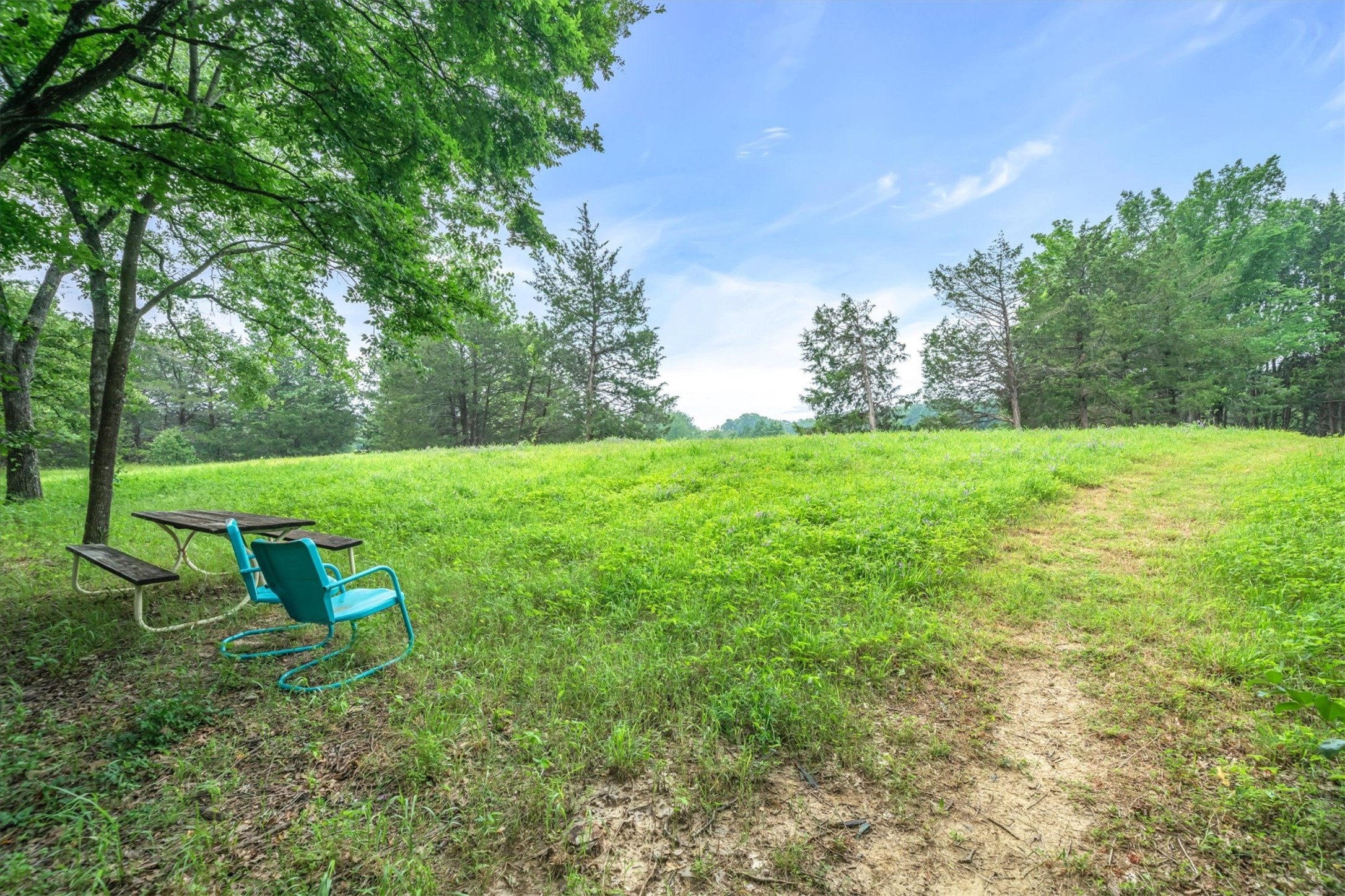 203 Private Road 3780