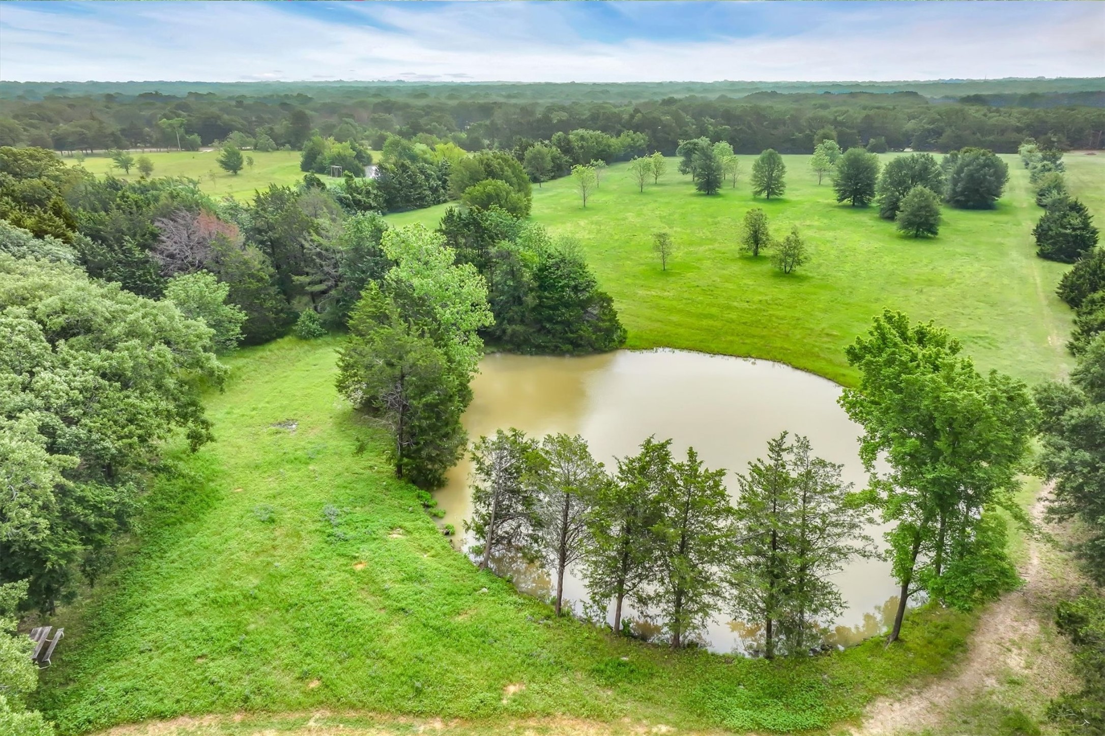 203 Private Road 3780