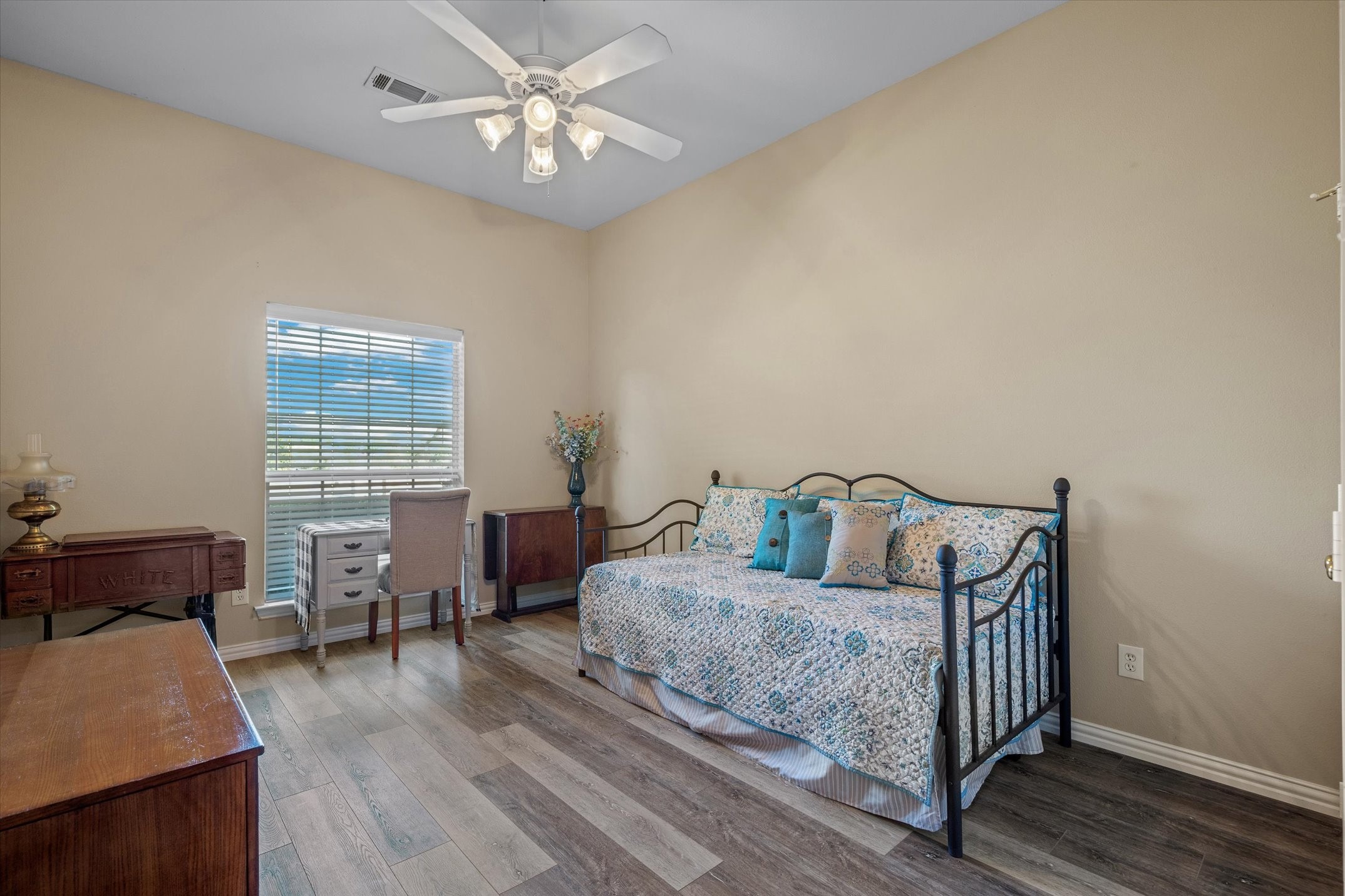 11332 S Emerald Ranch Lane