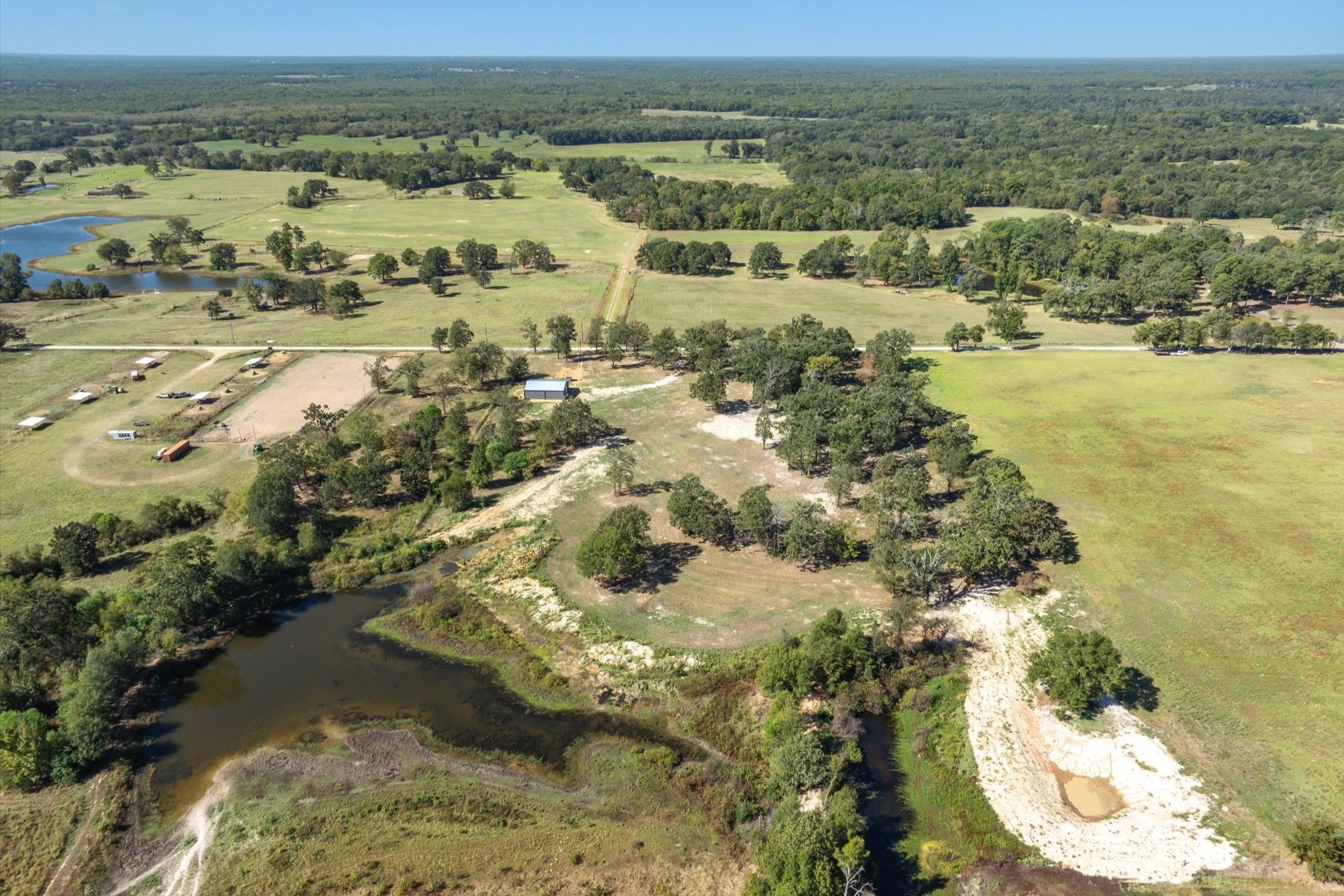 806 County Road 2918