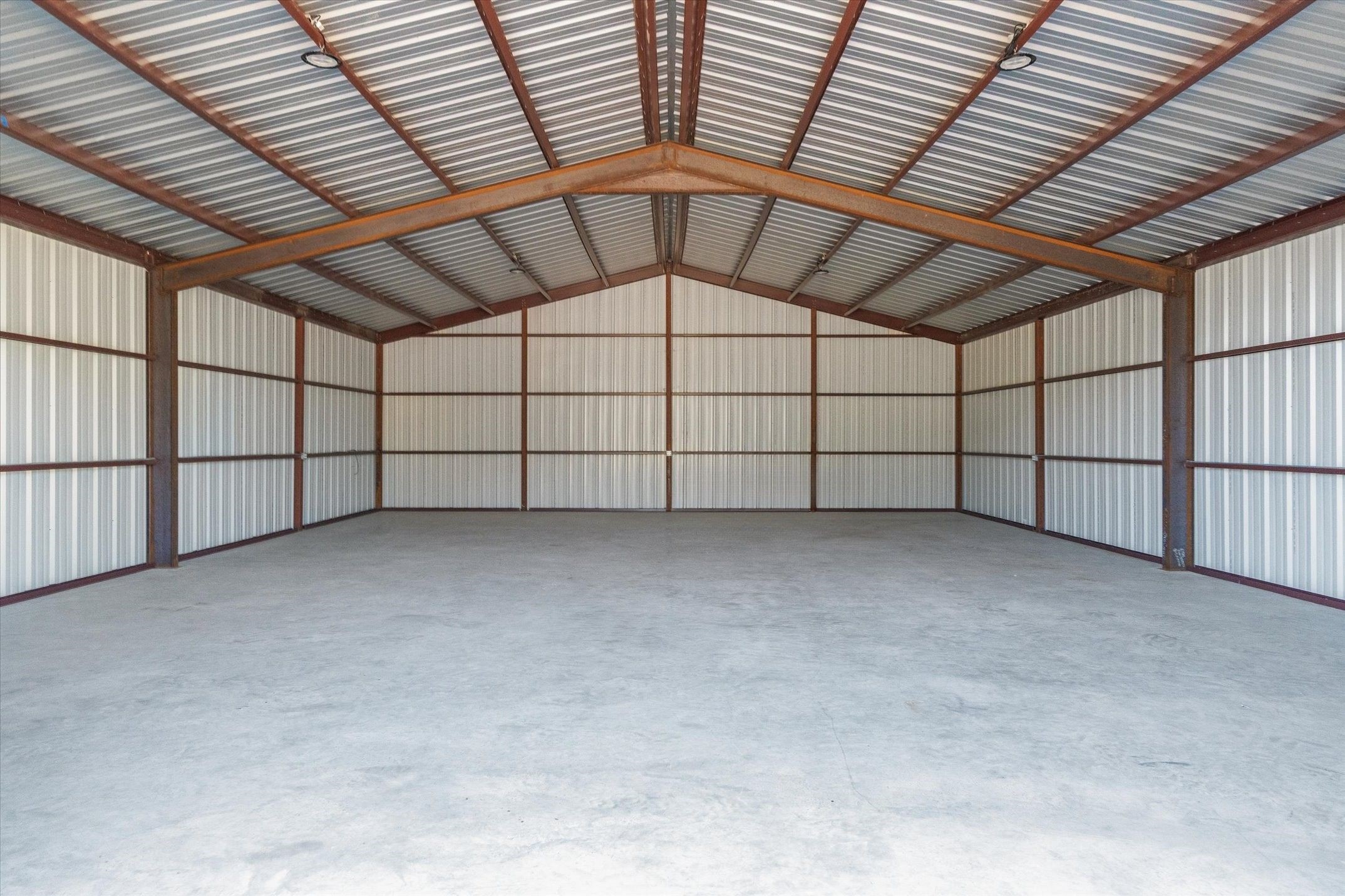 806 County Road 2918