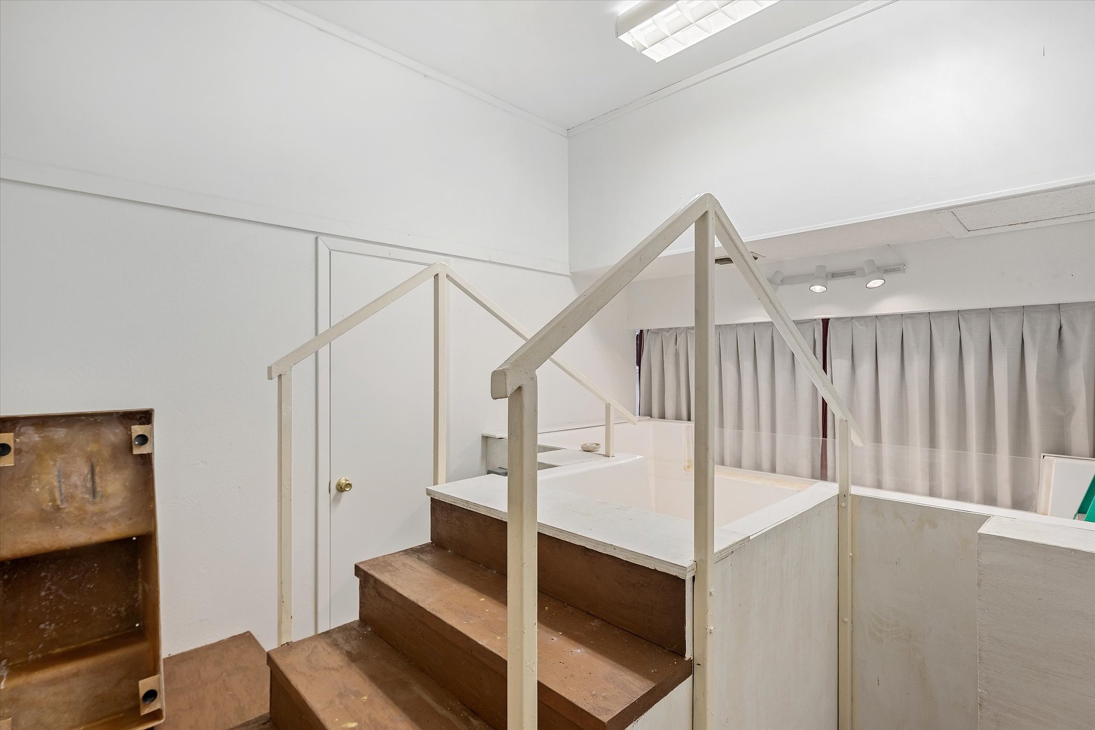 1500 N Spring Street