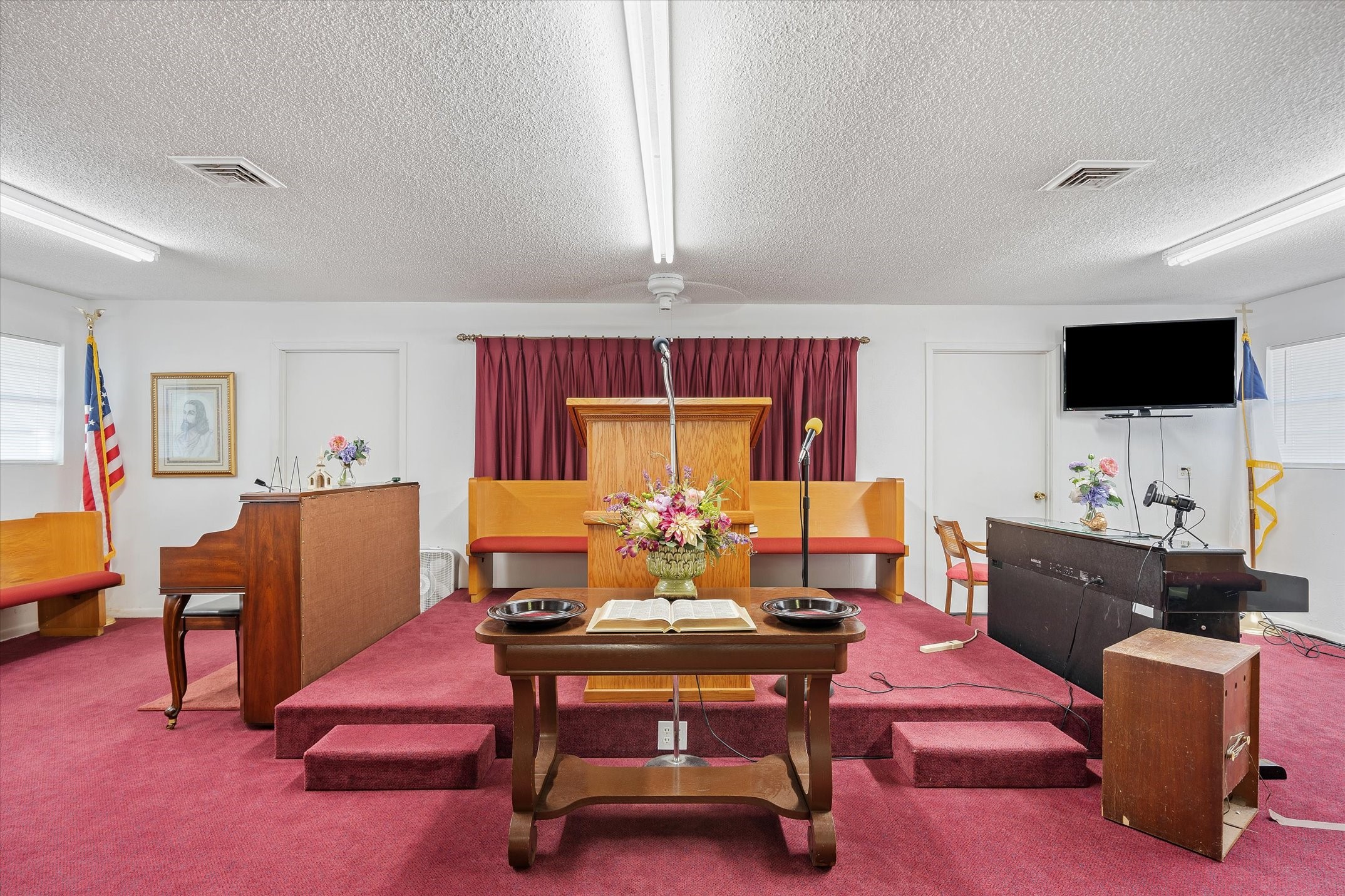 1500 N Spring Street