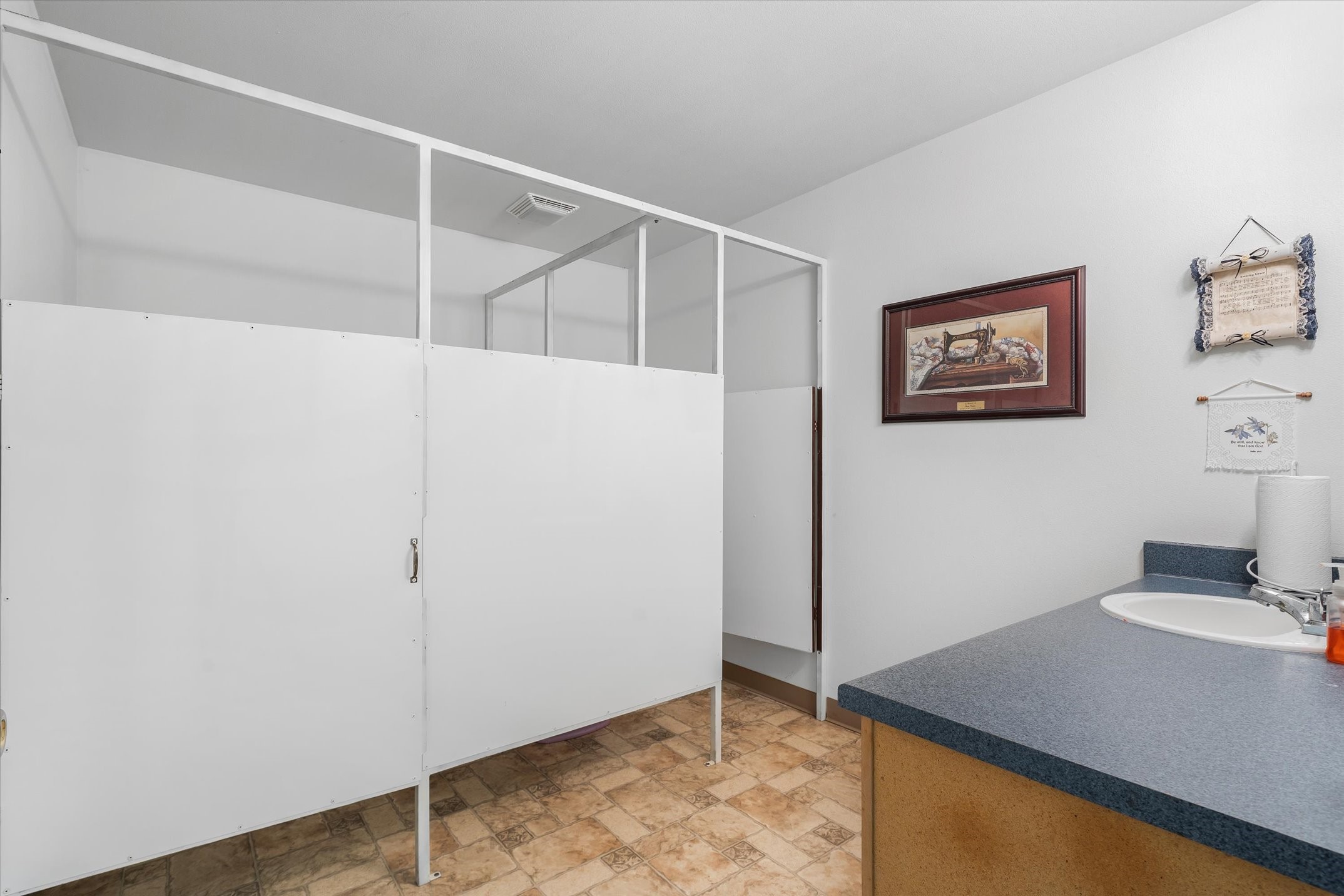 1500 N Spring Street