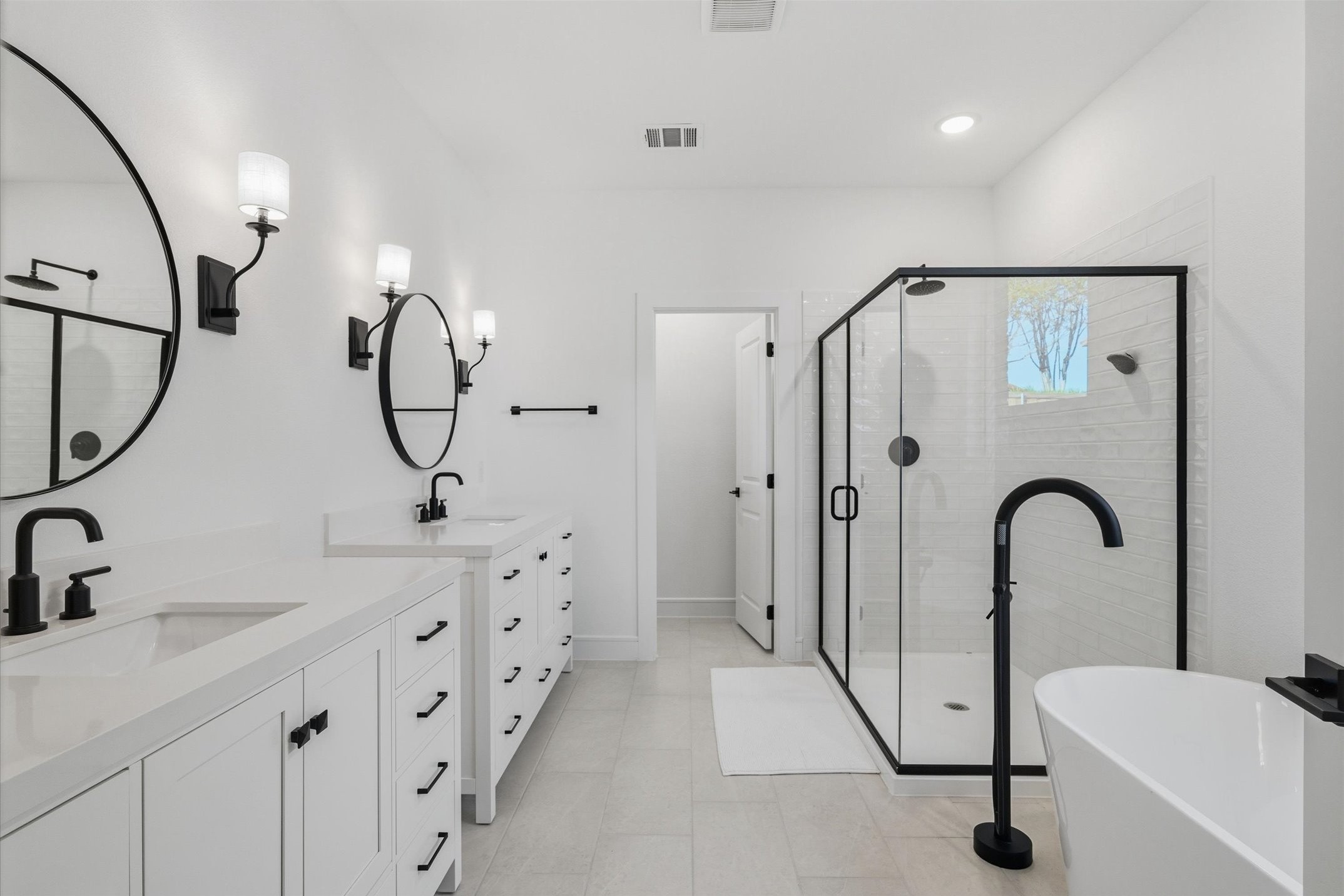 1018 Bleriot Drive