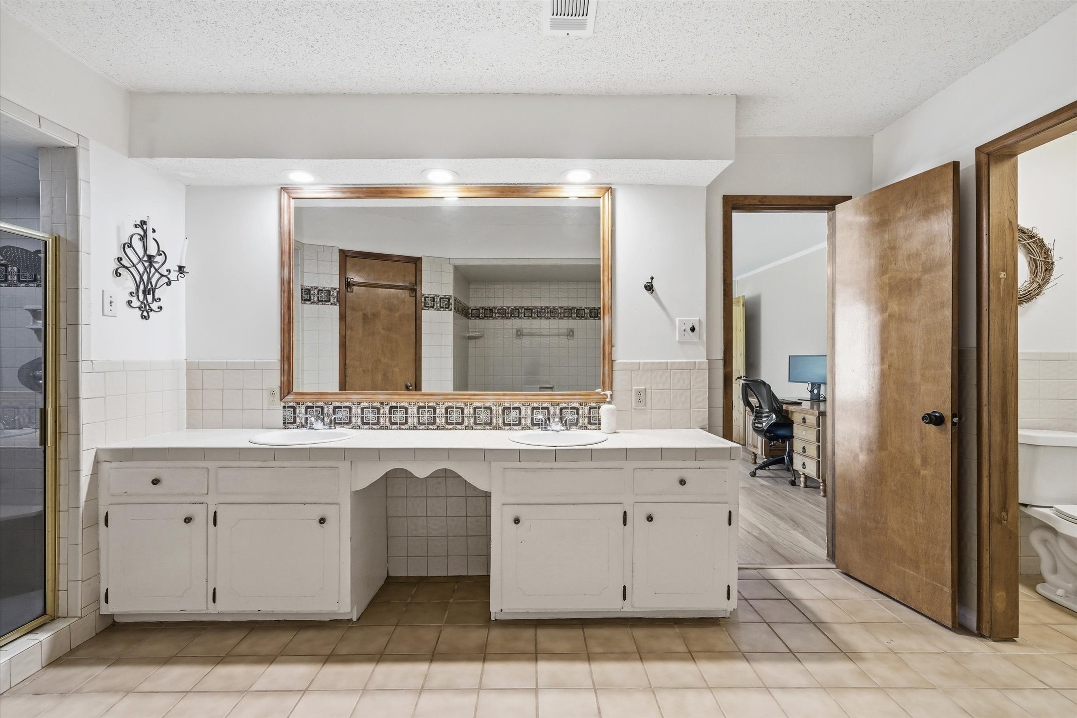 7142 S Fm 148