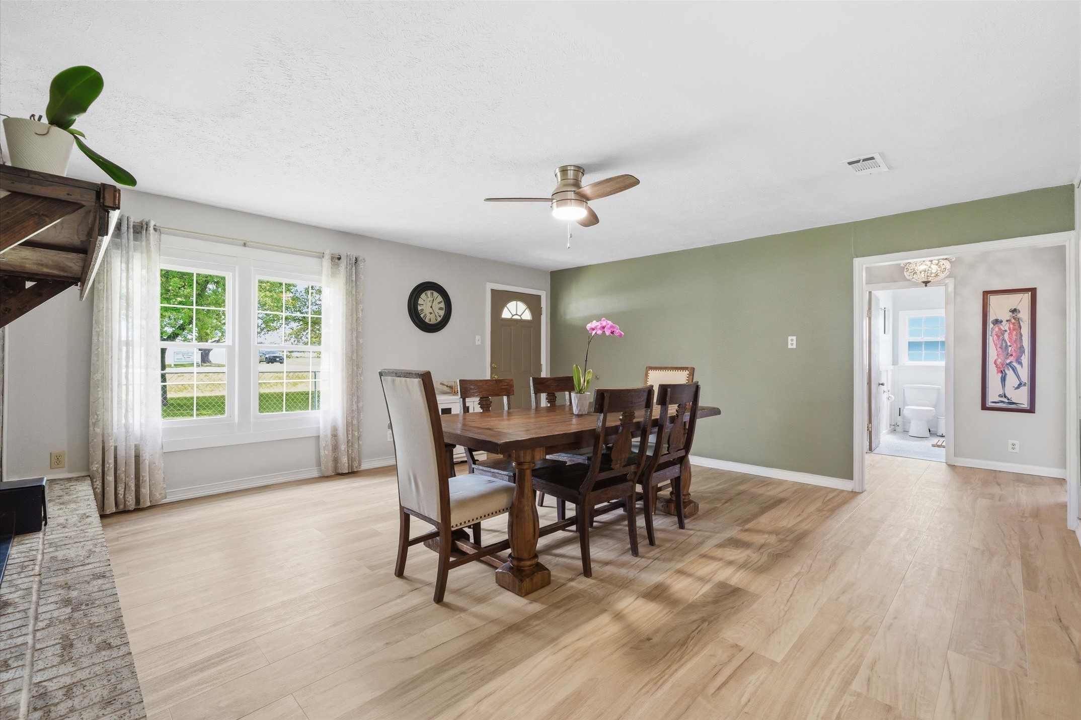 7142 S Fm 148