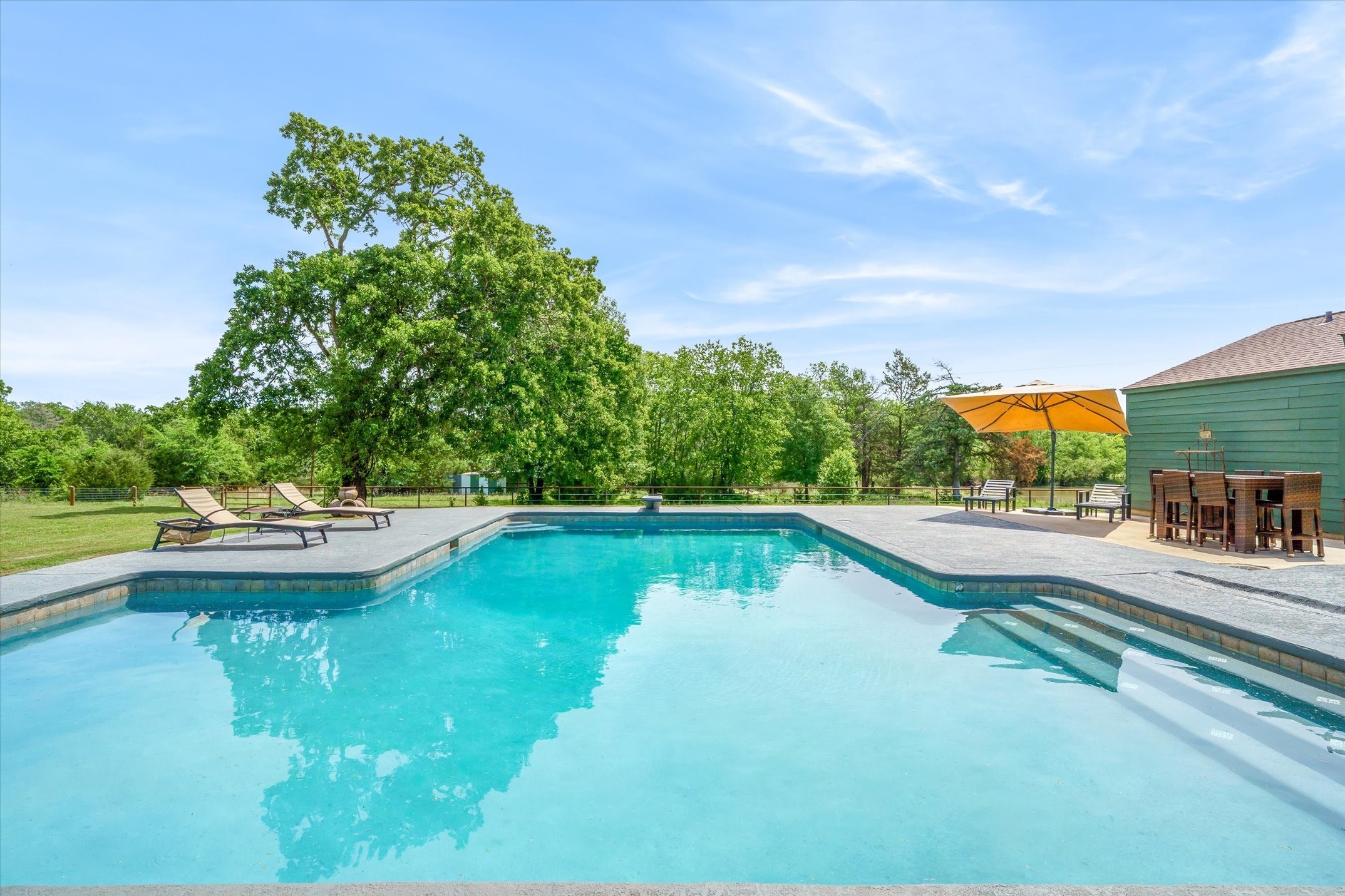 11101 County Road 104