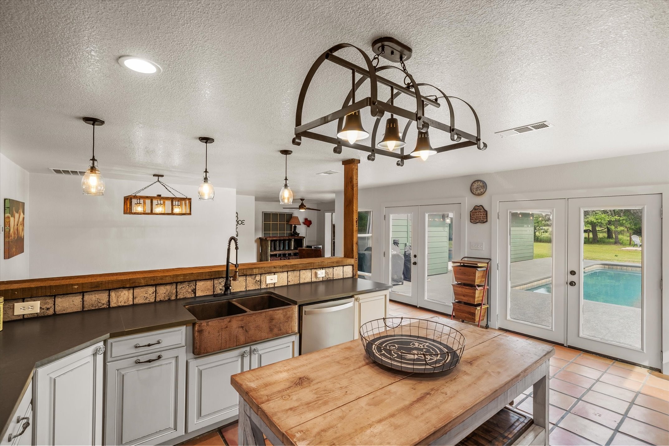 11101 County Road 104