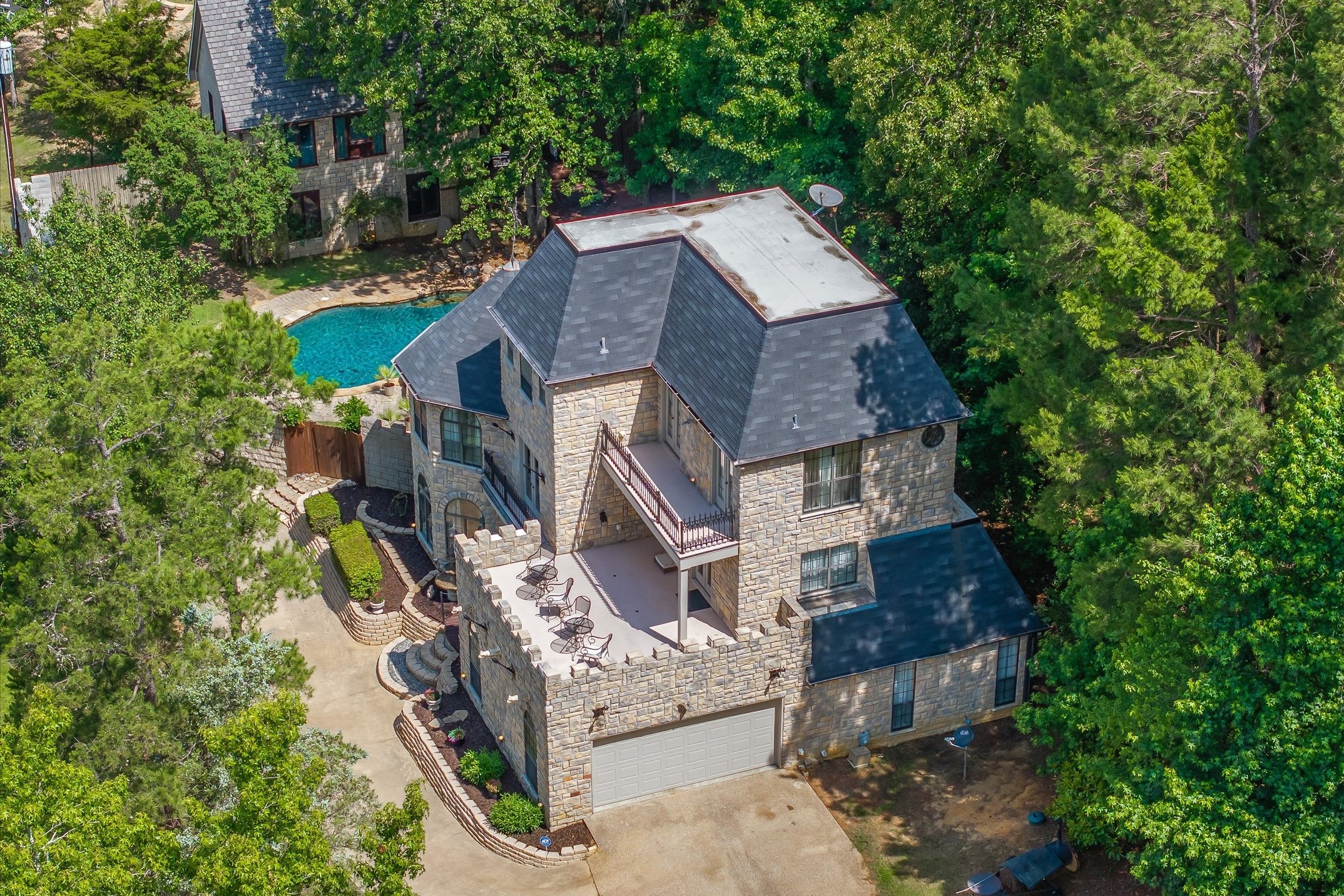 1056 County Road 3810