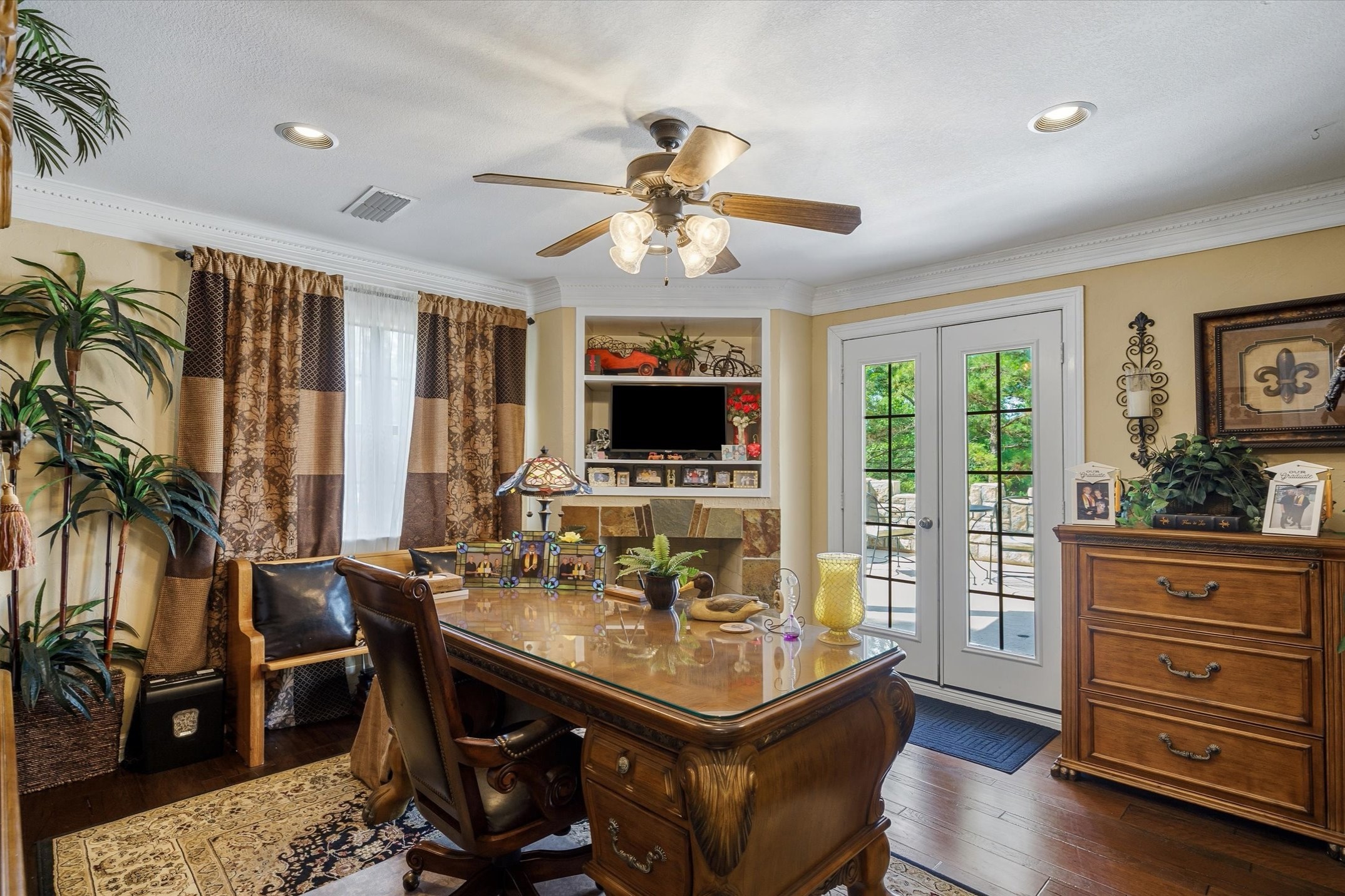 1056 County Road 3810