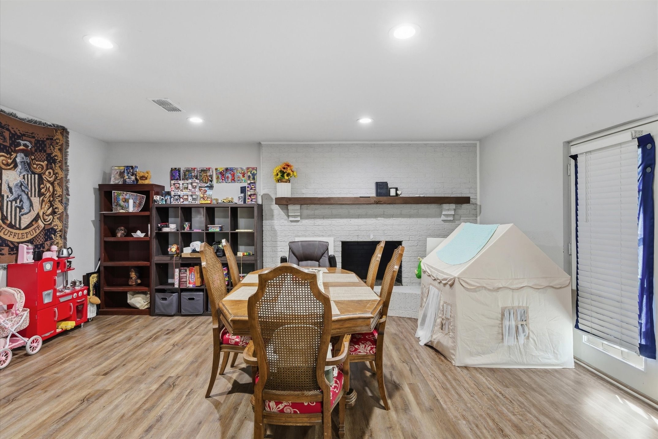 123 Harmon Road