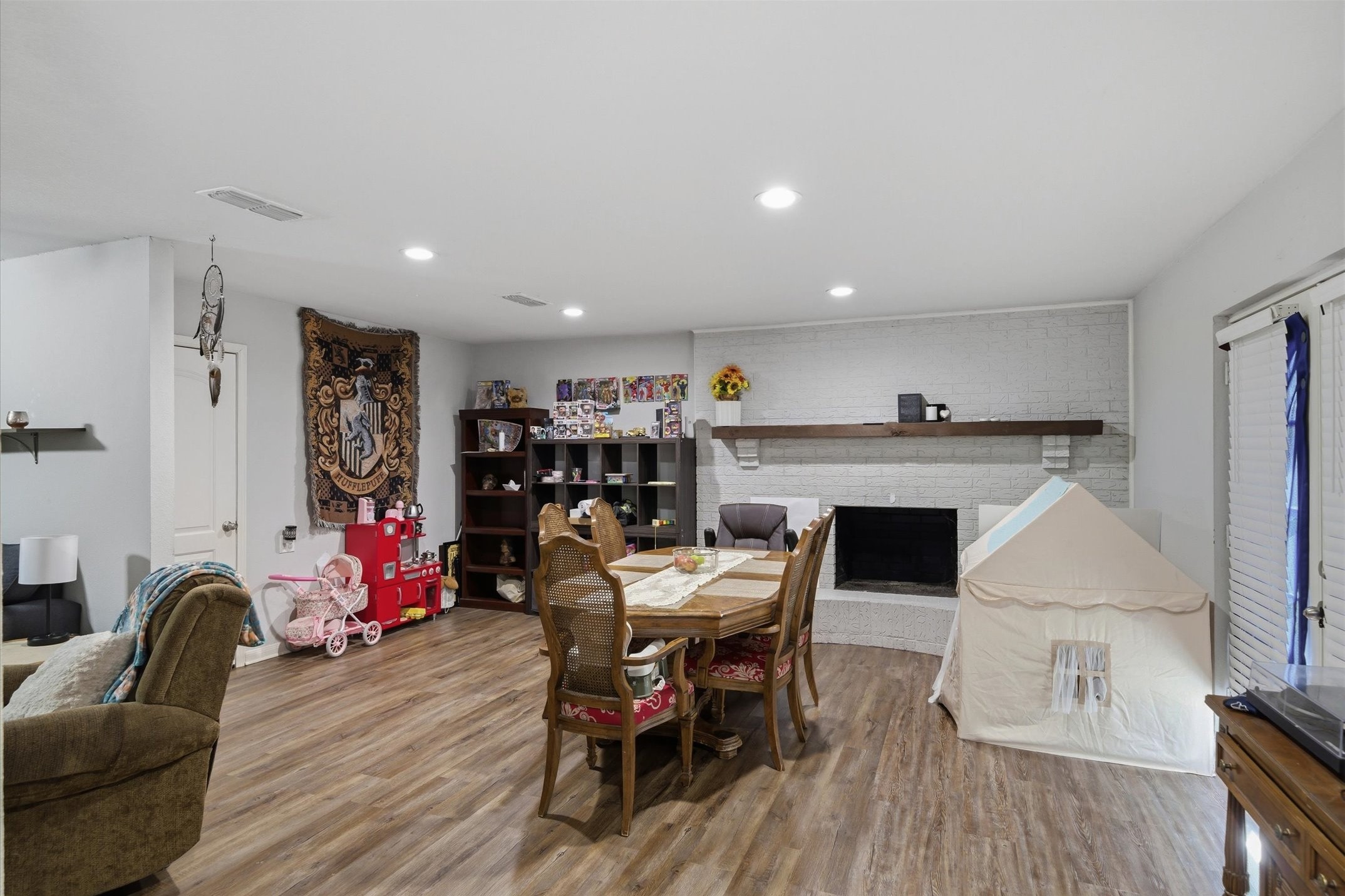 123 Harmon Road