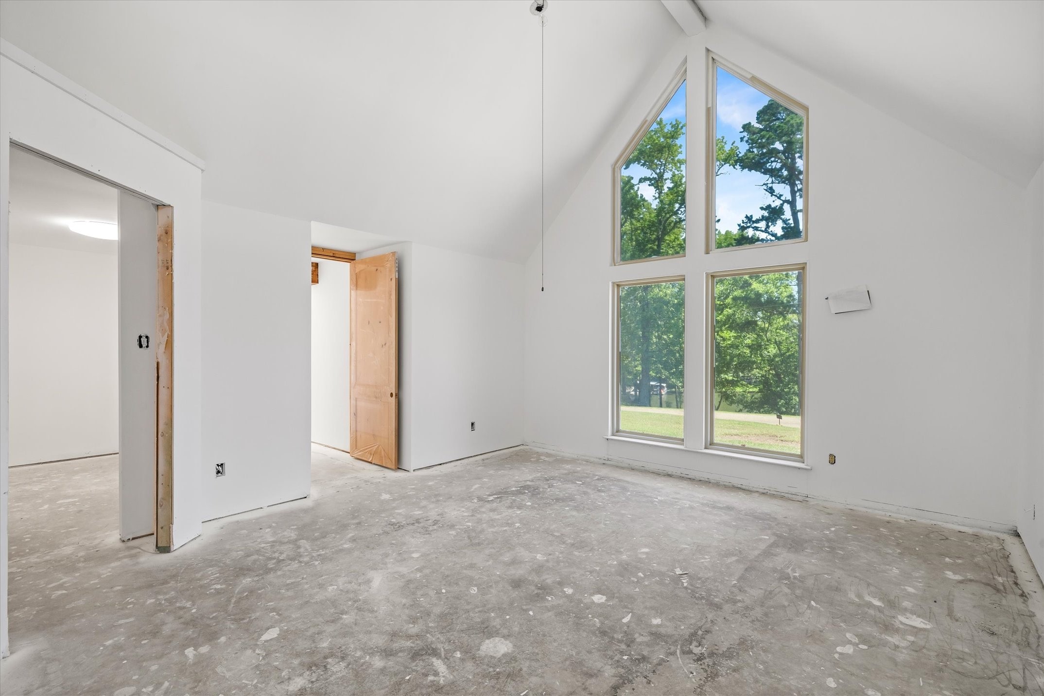 1428 Lakeshore