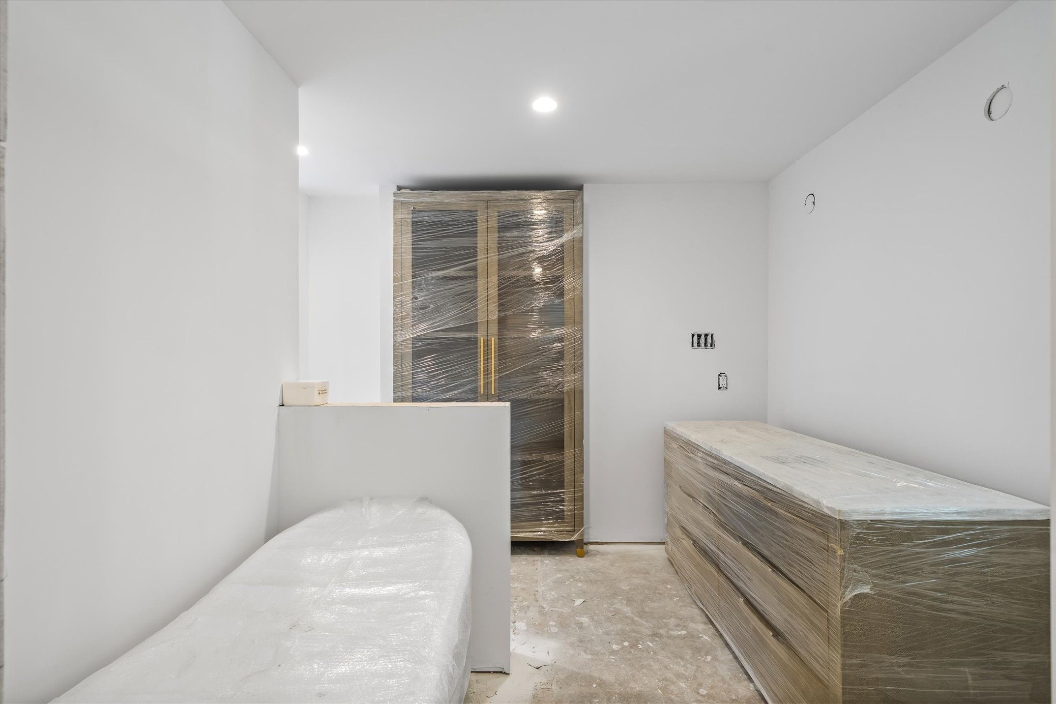 1428 Lakeshore