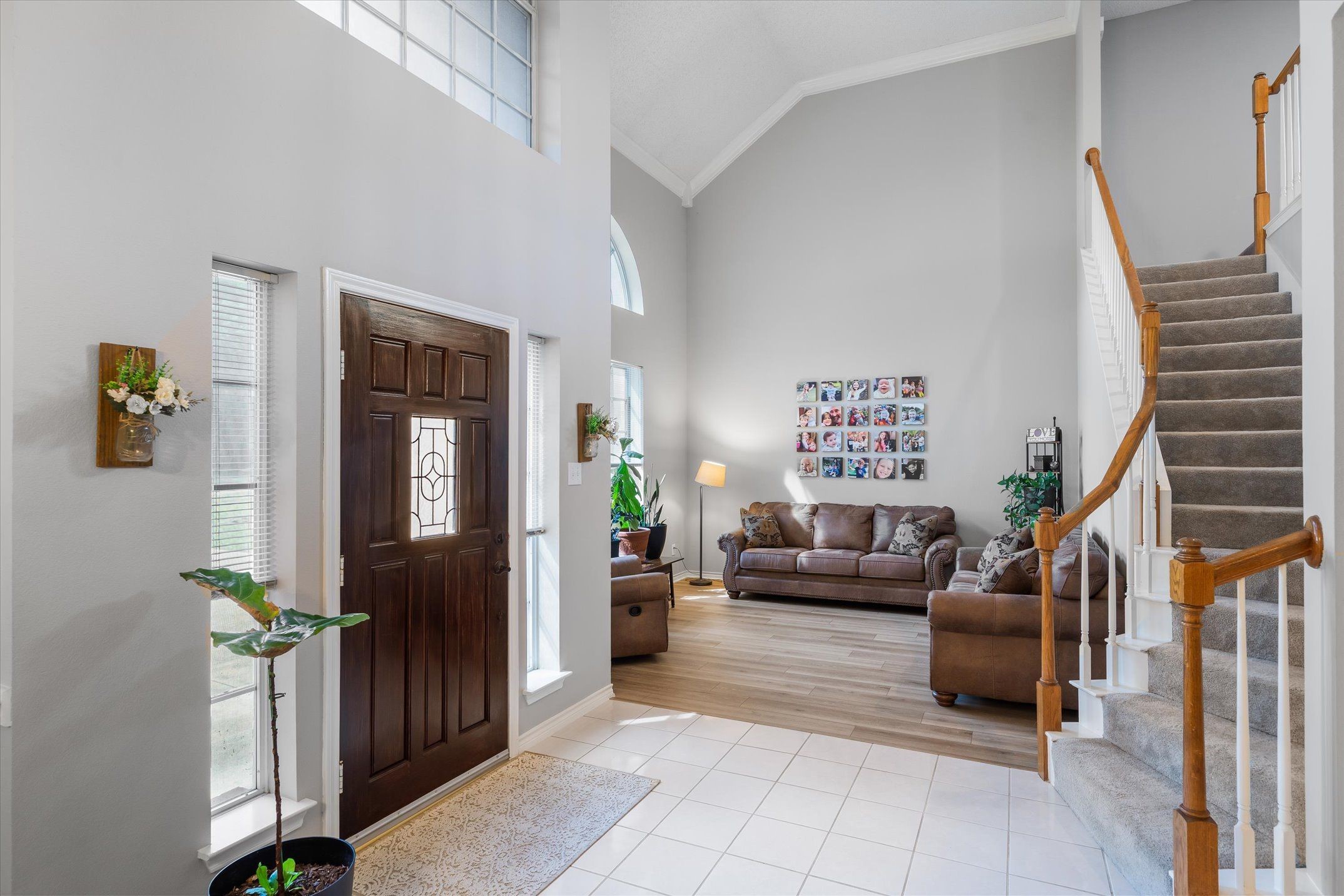 2113 Blackfoot Trail