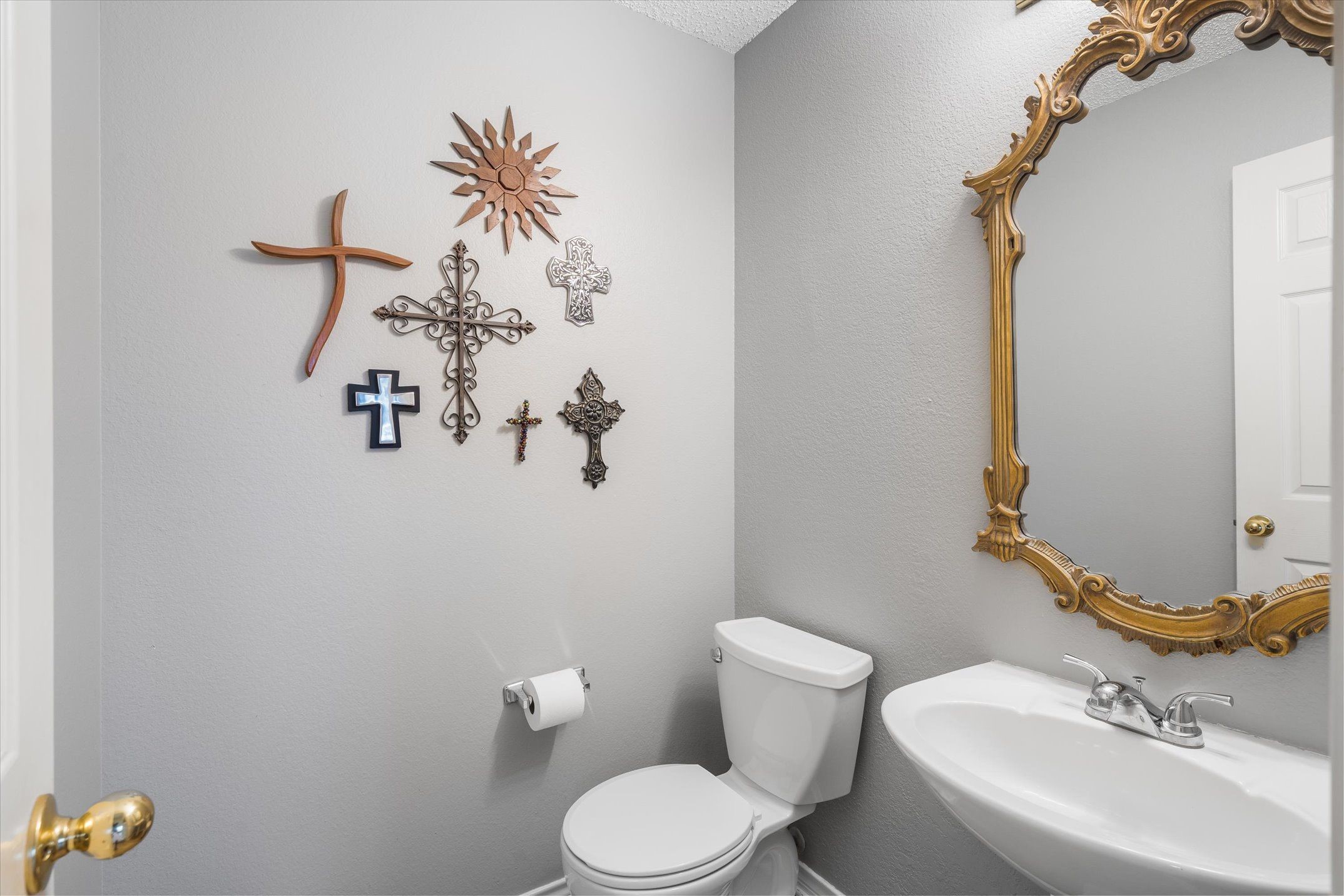 2113 Blackfoot Trail
