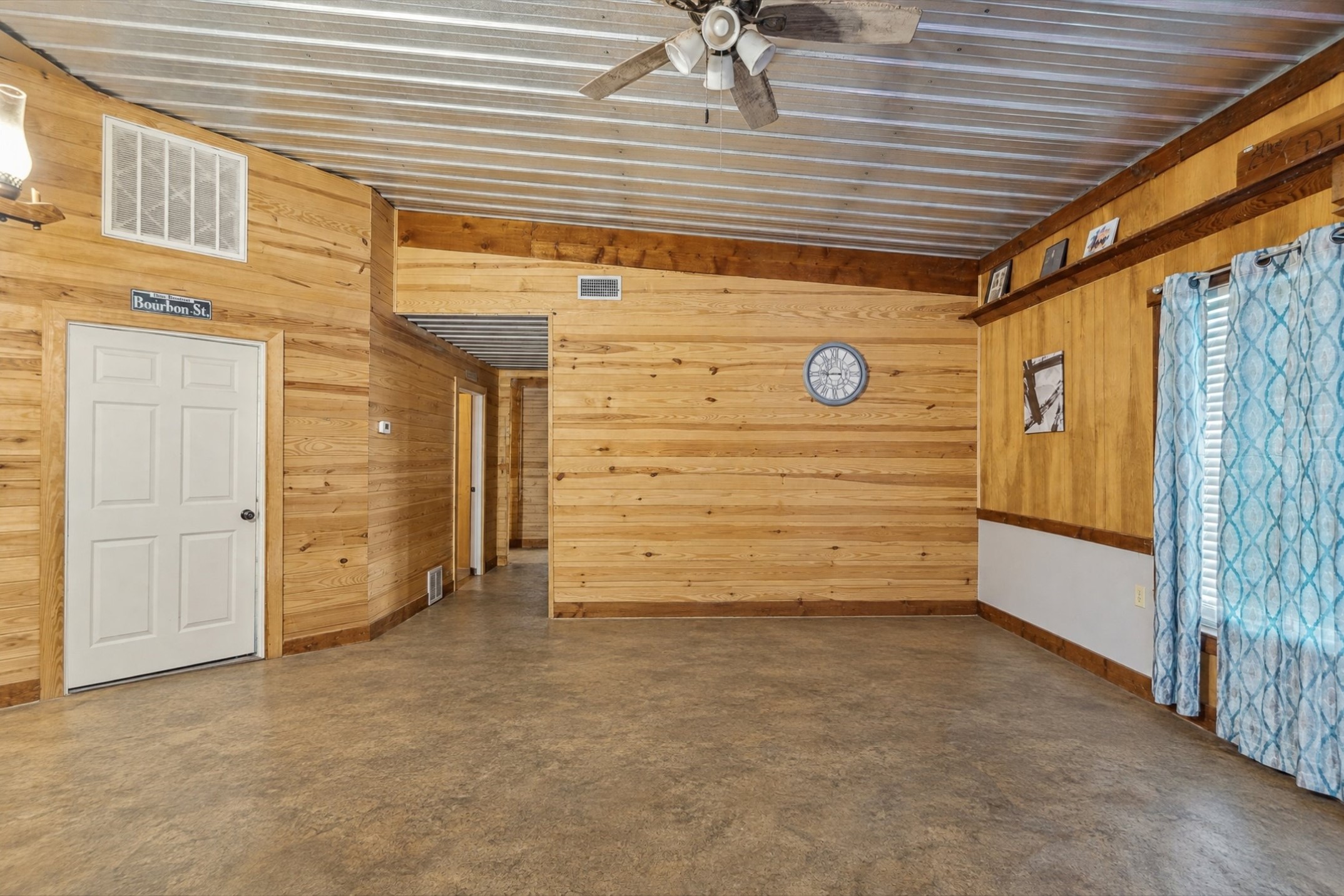 12431 US Highway 80