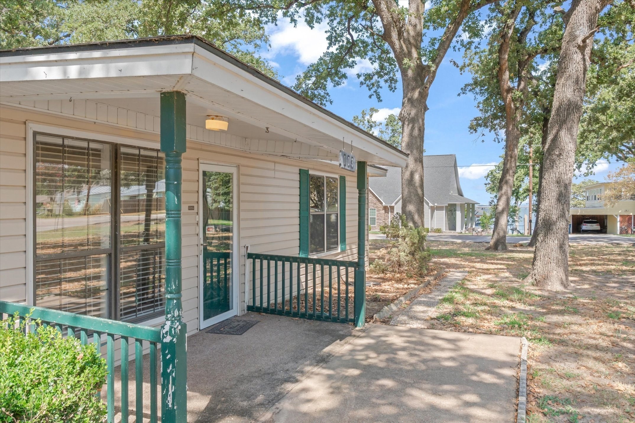 103 Harbor Haven Street