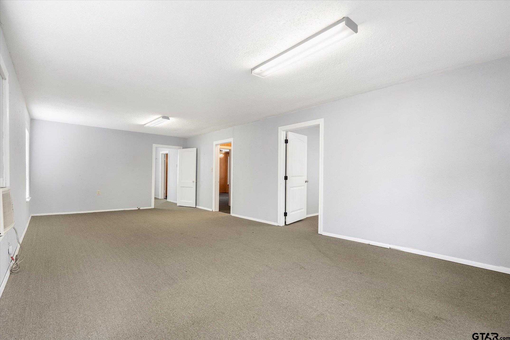 106 S College Street