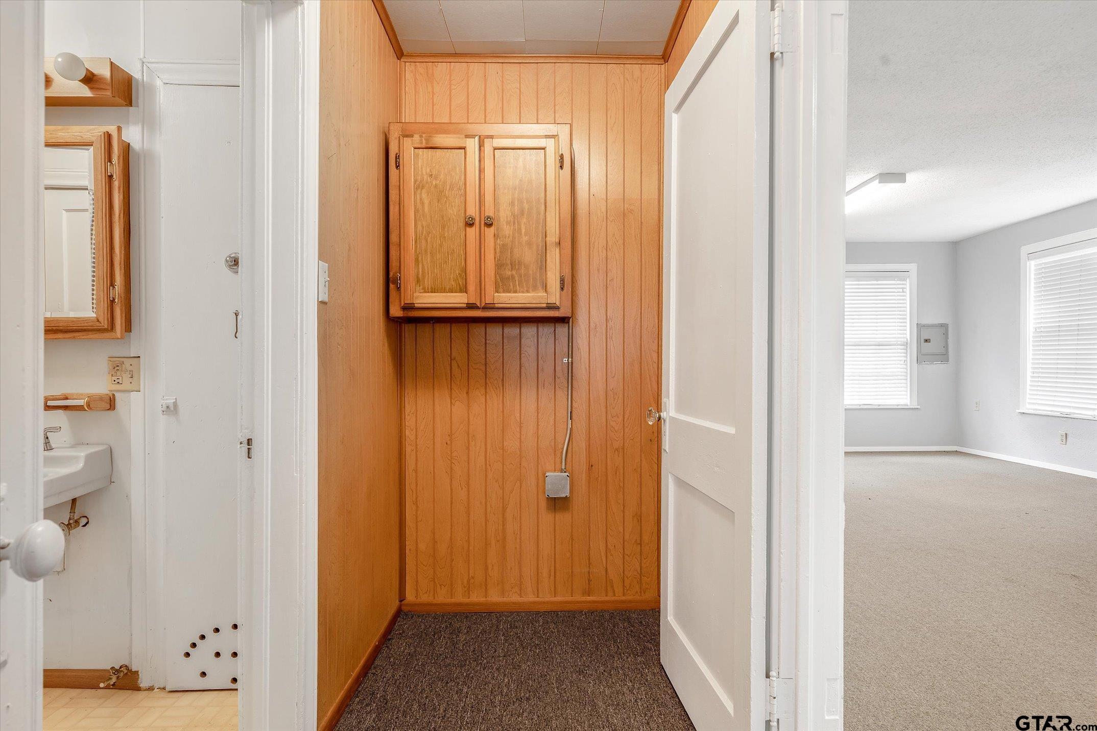 106 S College Street