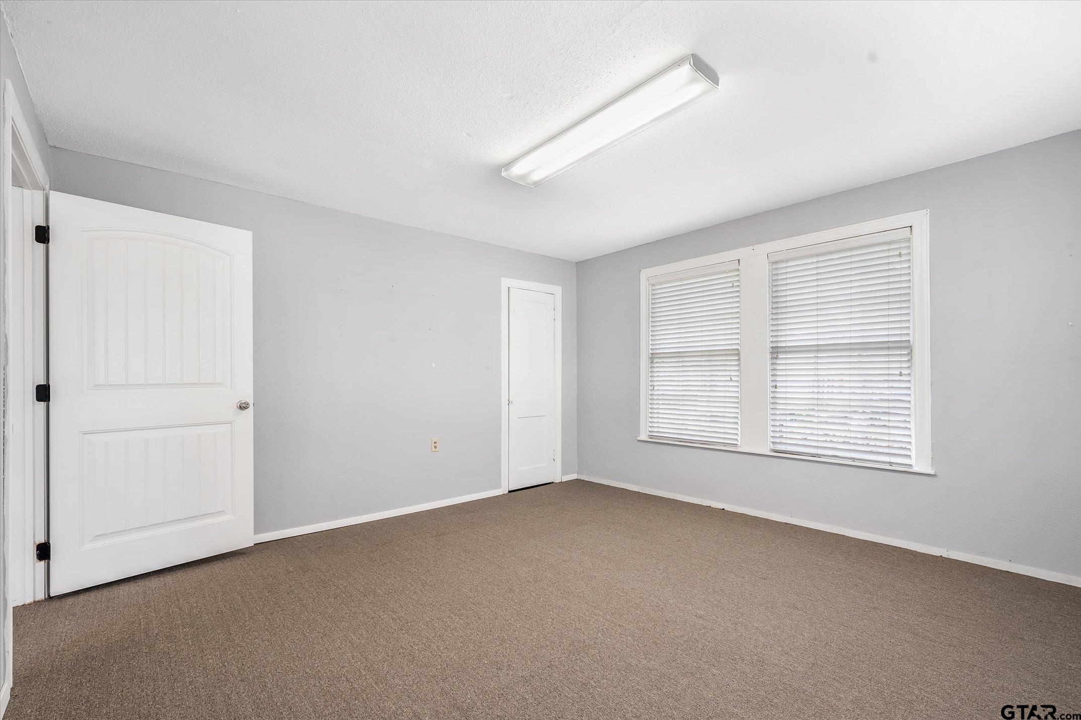 106 S College Street