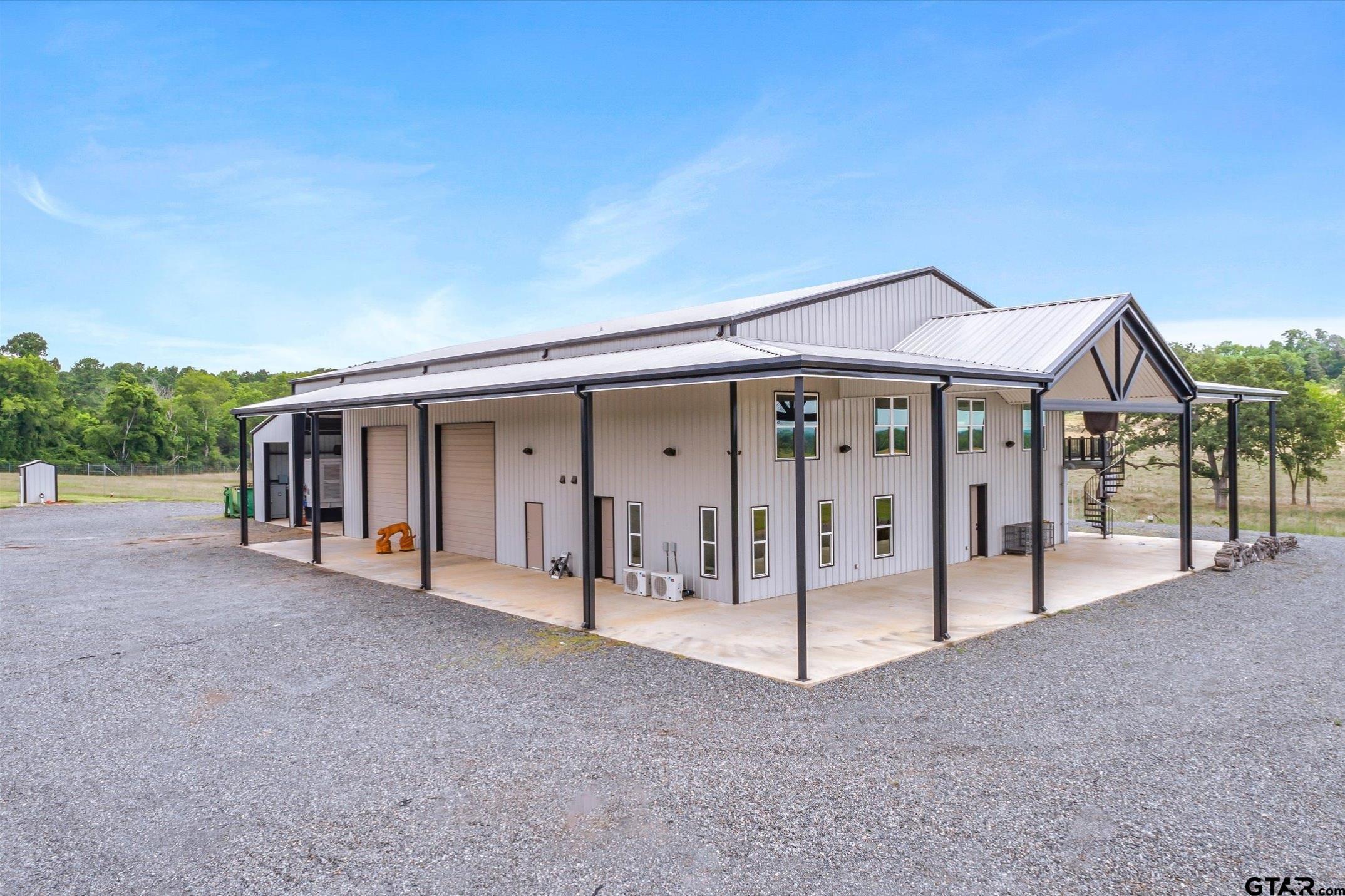 1547 E State Highway 204