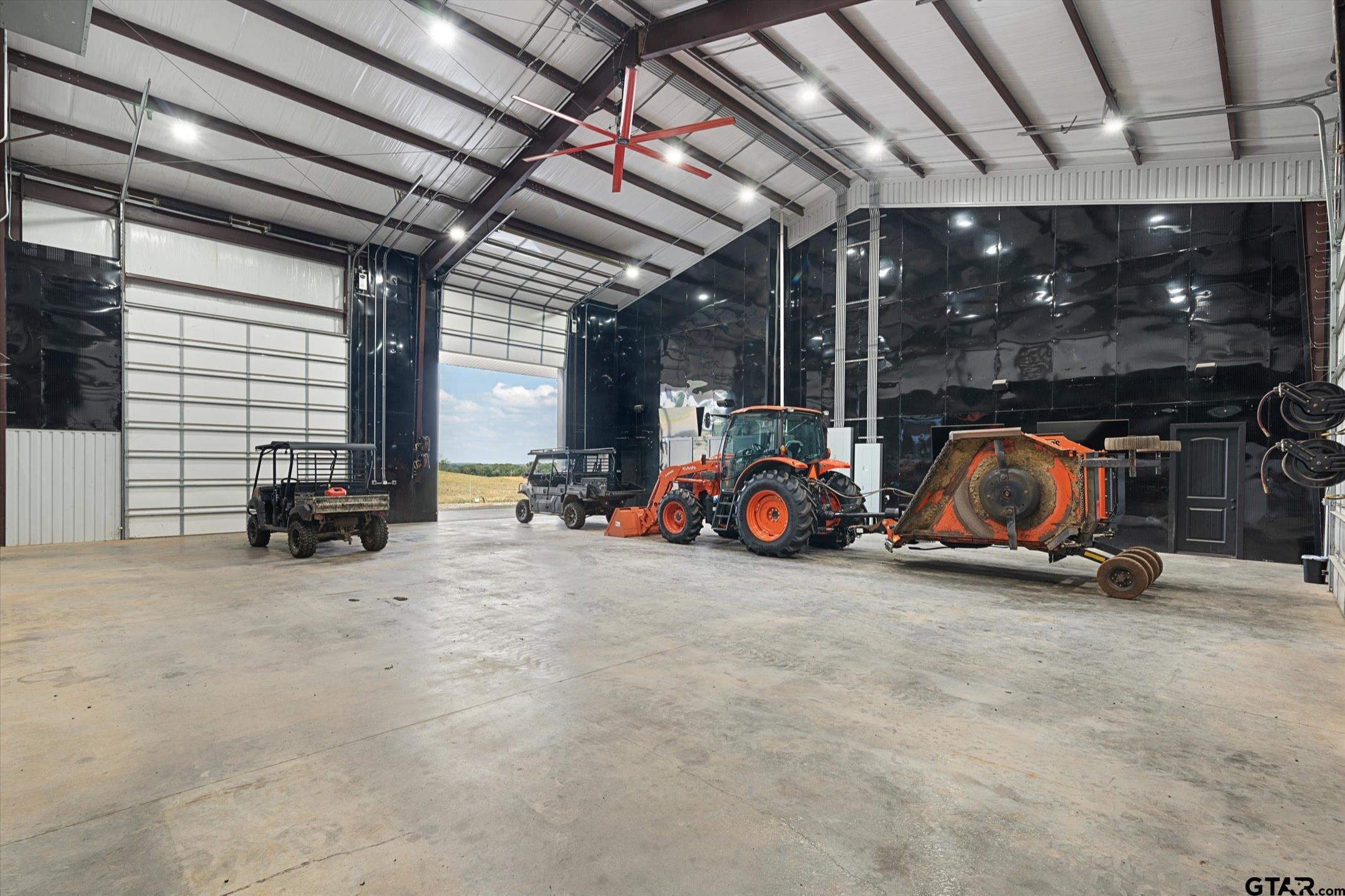 1547 E State Highway 204