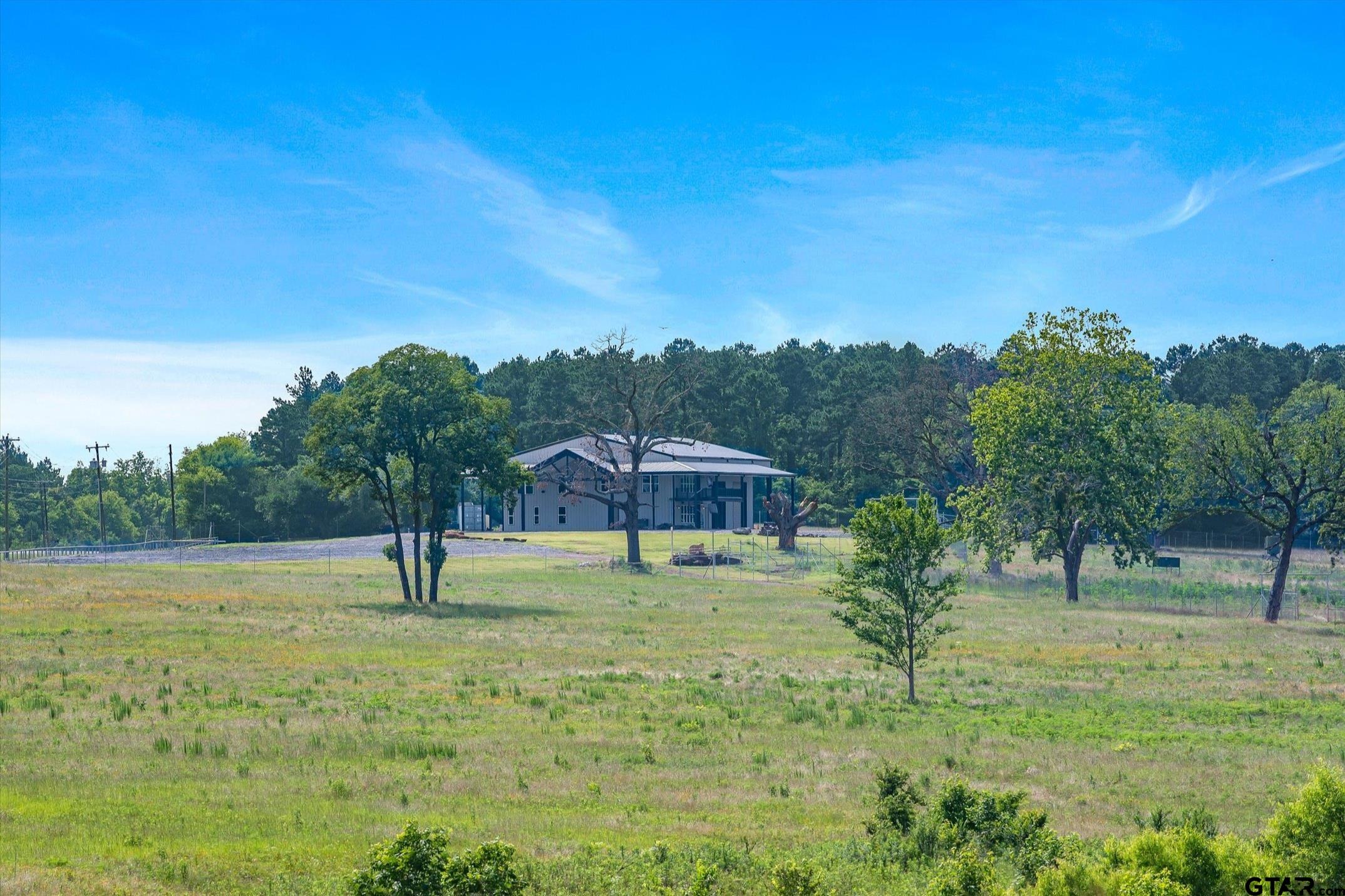 1547 E State Highway 204