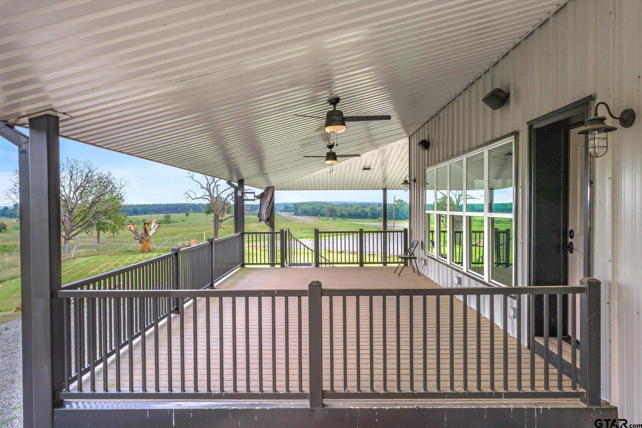 1547 E State Highway 204