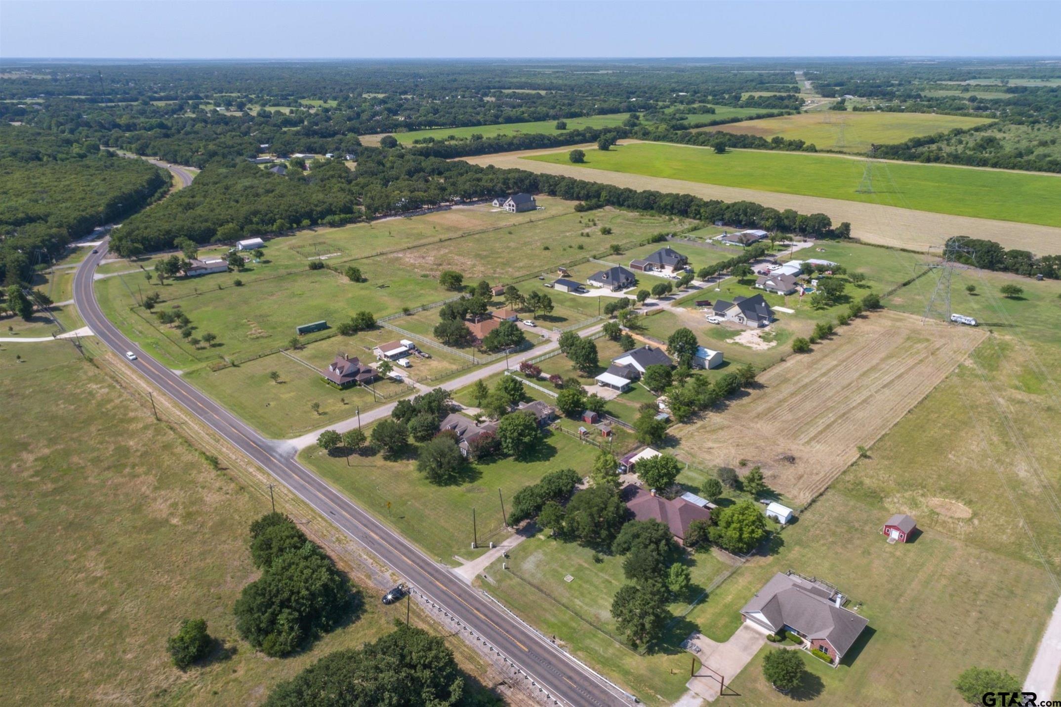 515 N FM 1389