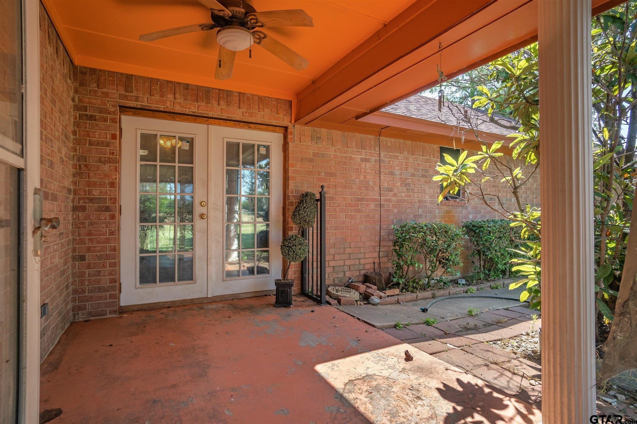515 N FM 1389