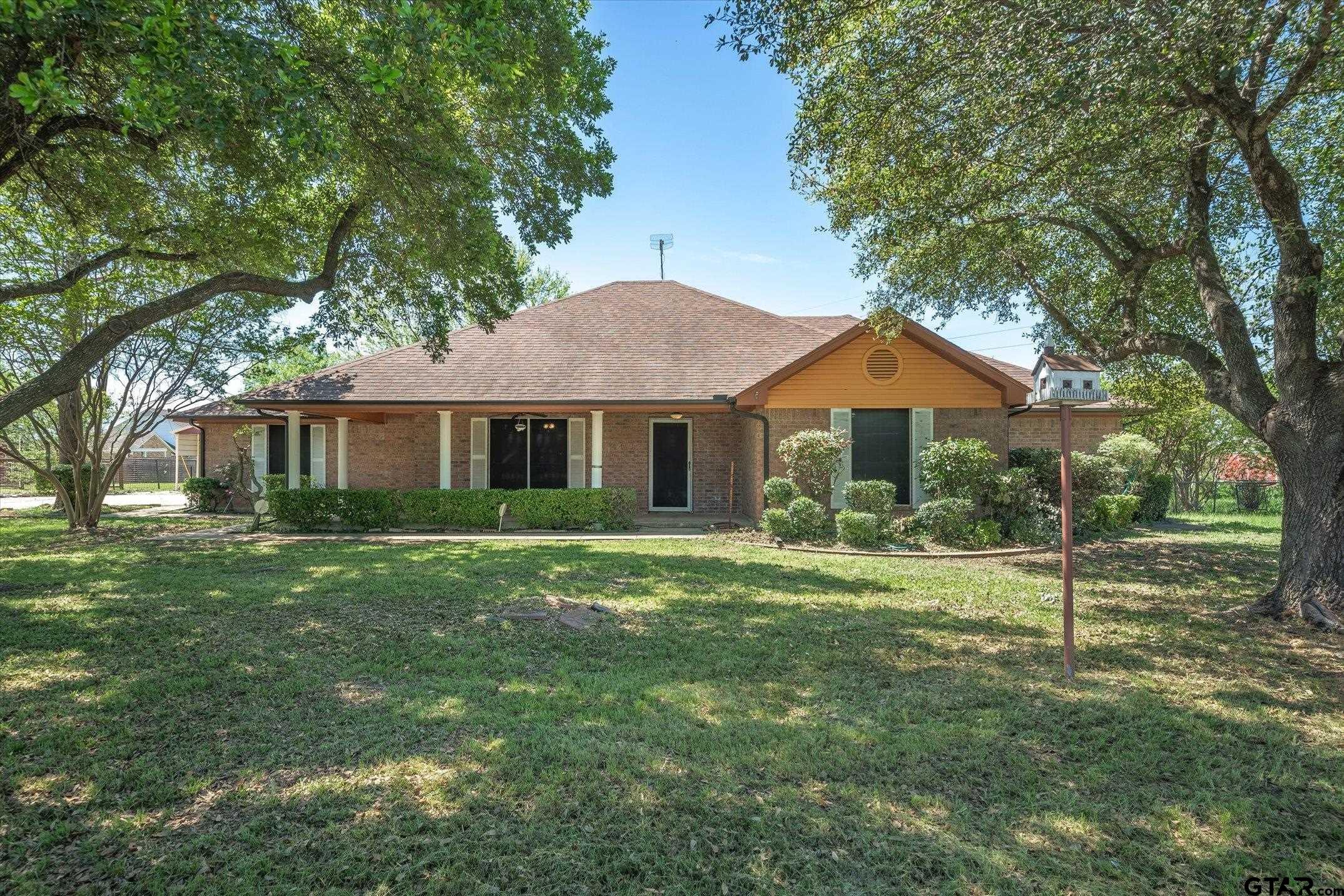 515 N FM 1389